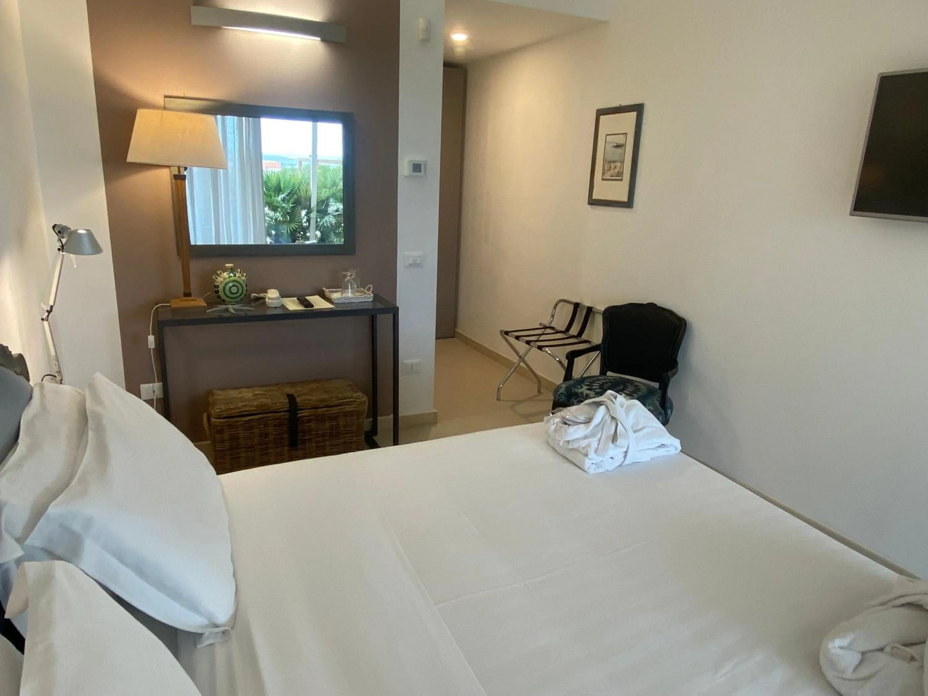 Bedroom, Bed in Scilla Maris Charming Suites