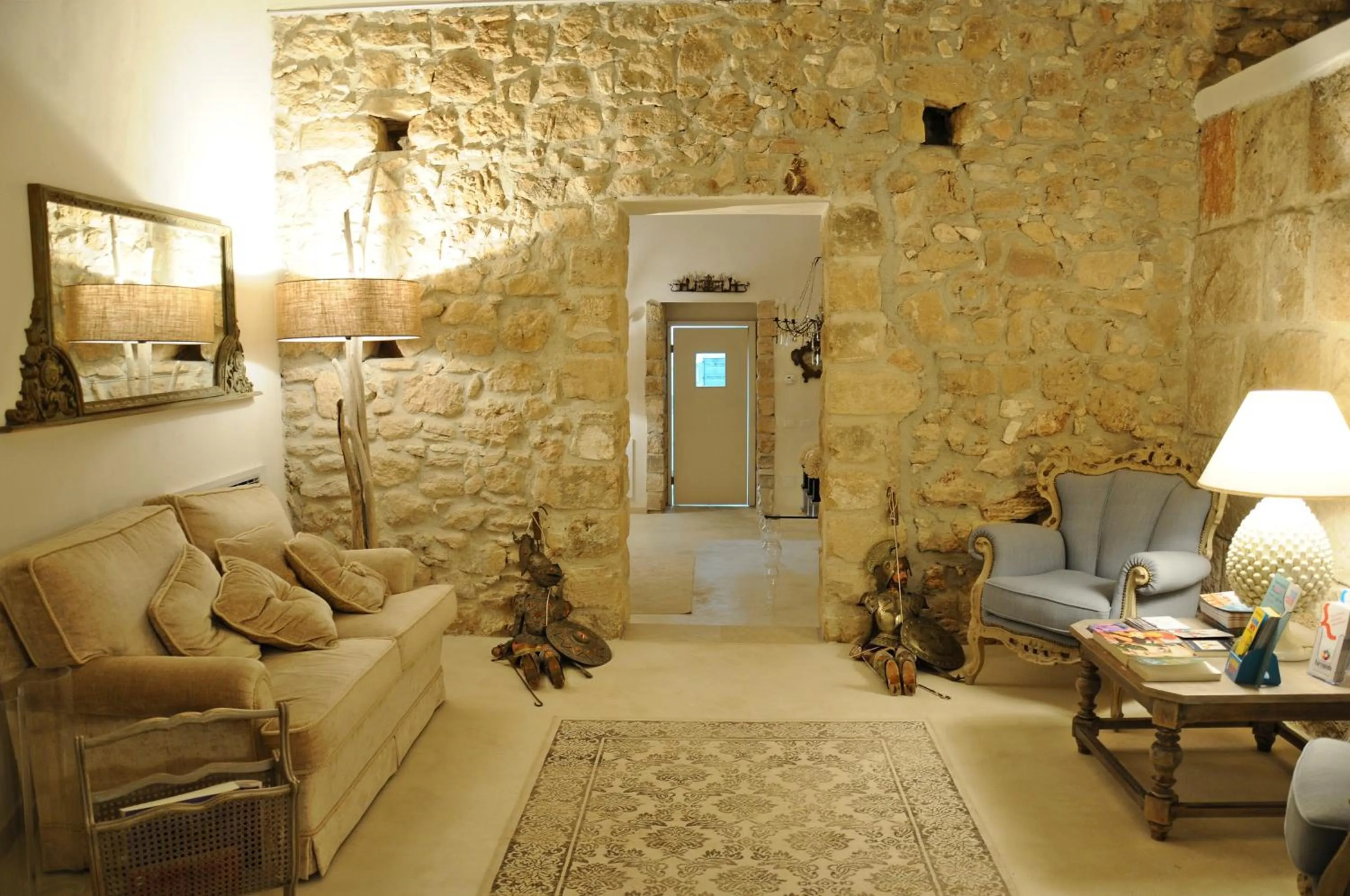 Lobby or reception in Scilla Maris Charming Suites