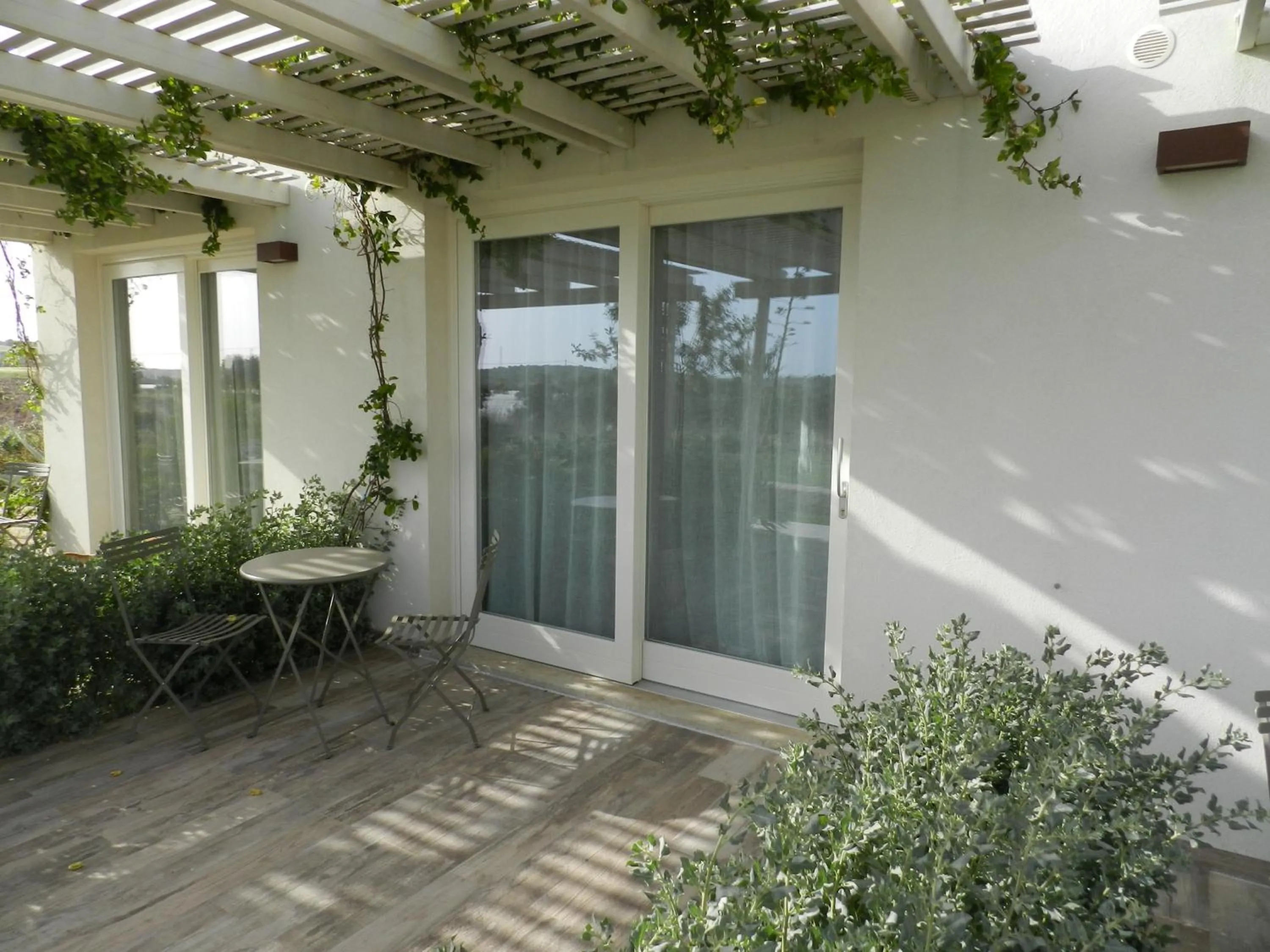 Garden view in Scilla Maris Charming Suites