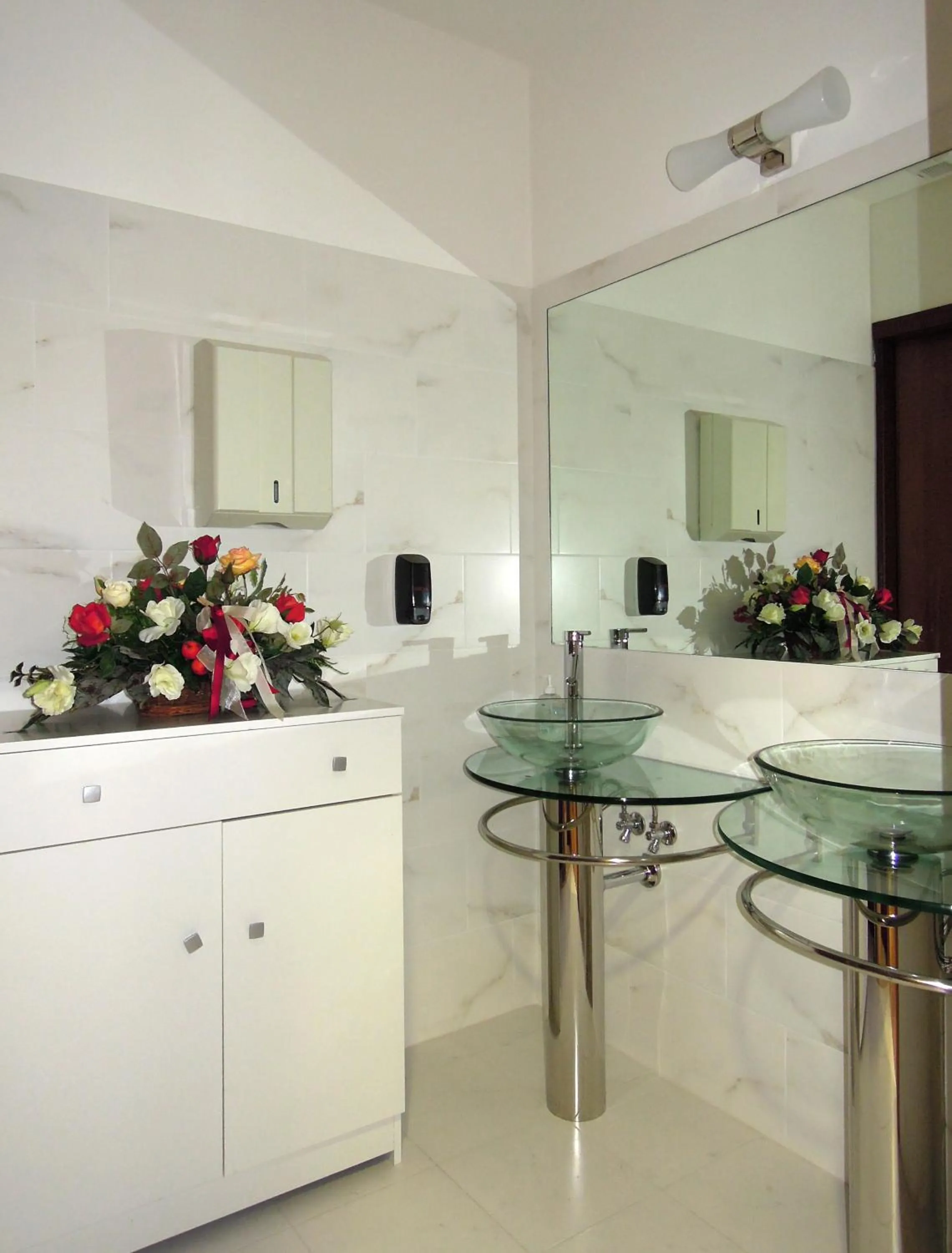 Bathroom in Hotel Ambrogini