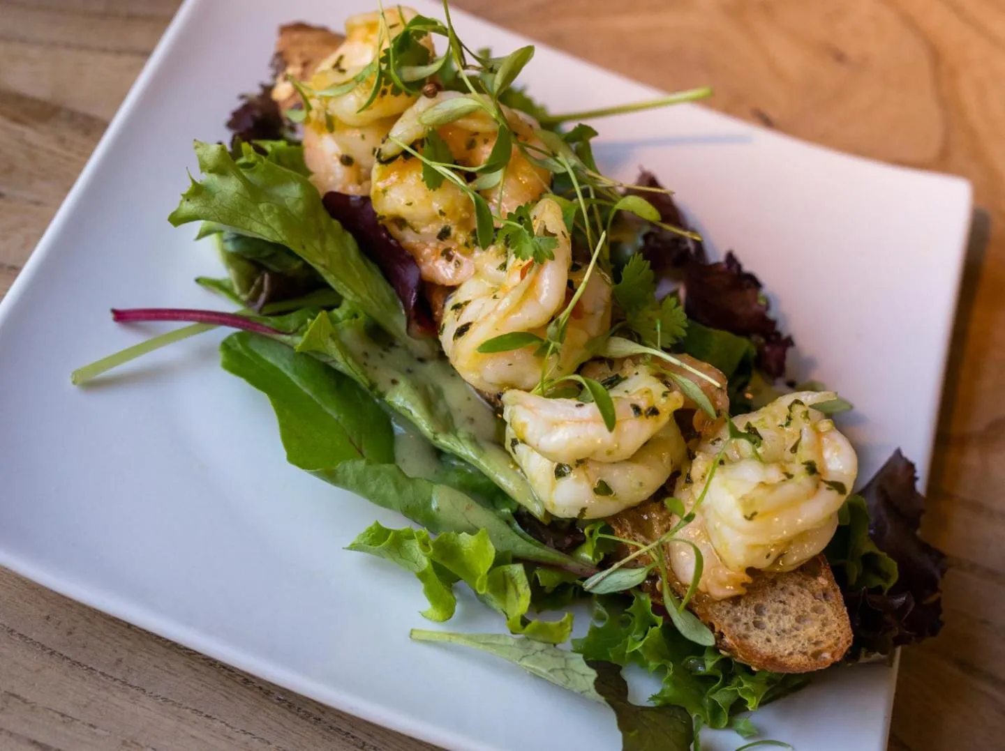 Food and drinks in The White Lion, Soberton