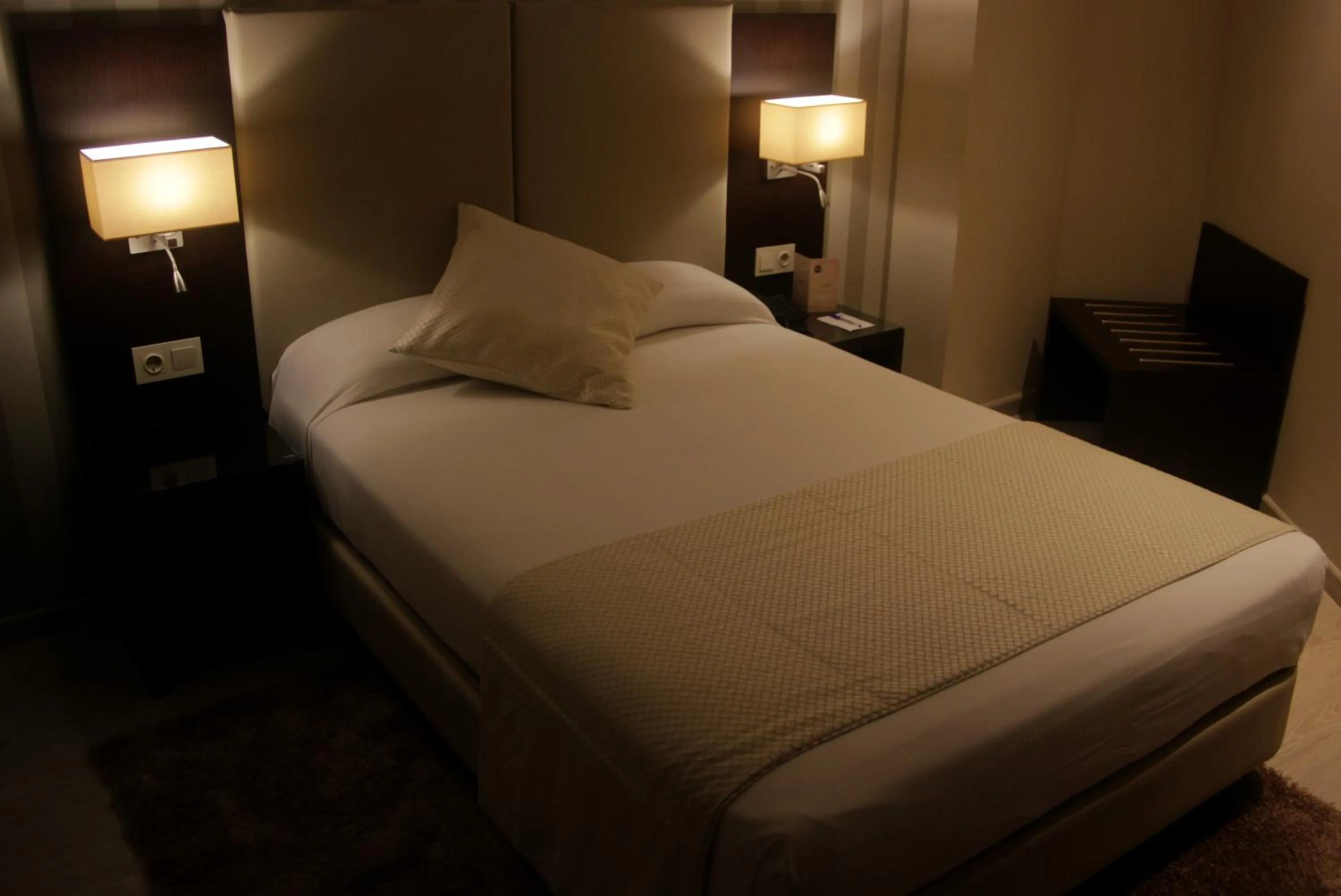 Bedroom, Bed in AZ Hôtels Zeralda