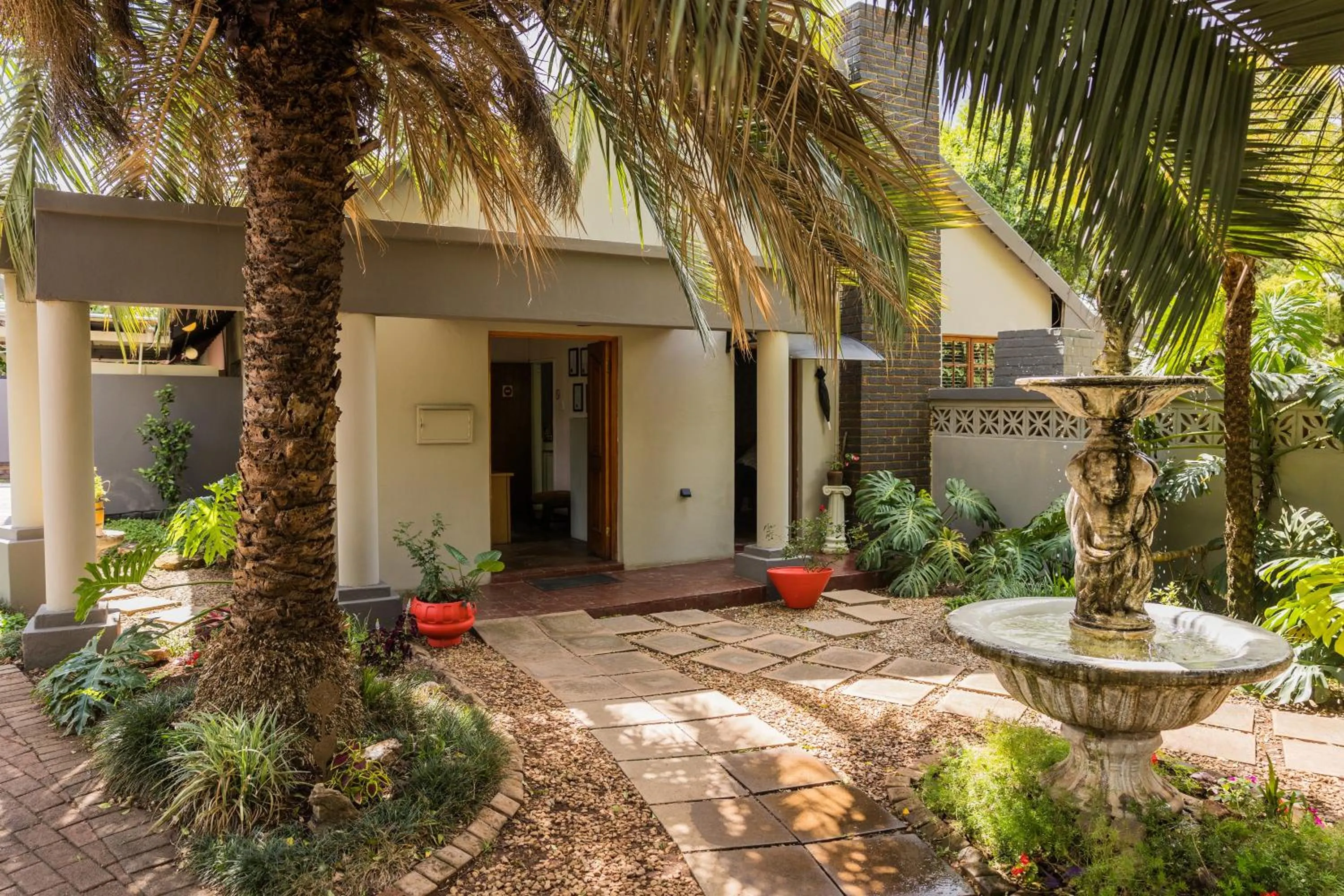 Property building in Rozendal Guest House