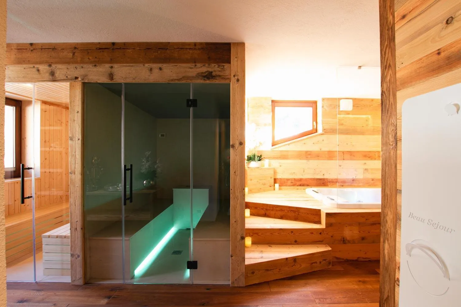 Sauna in Hotel Beau Sejour