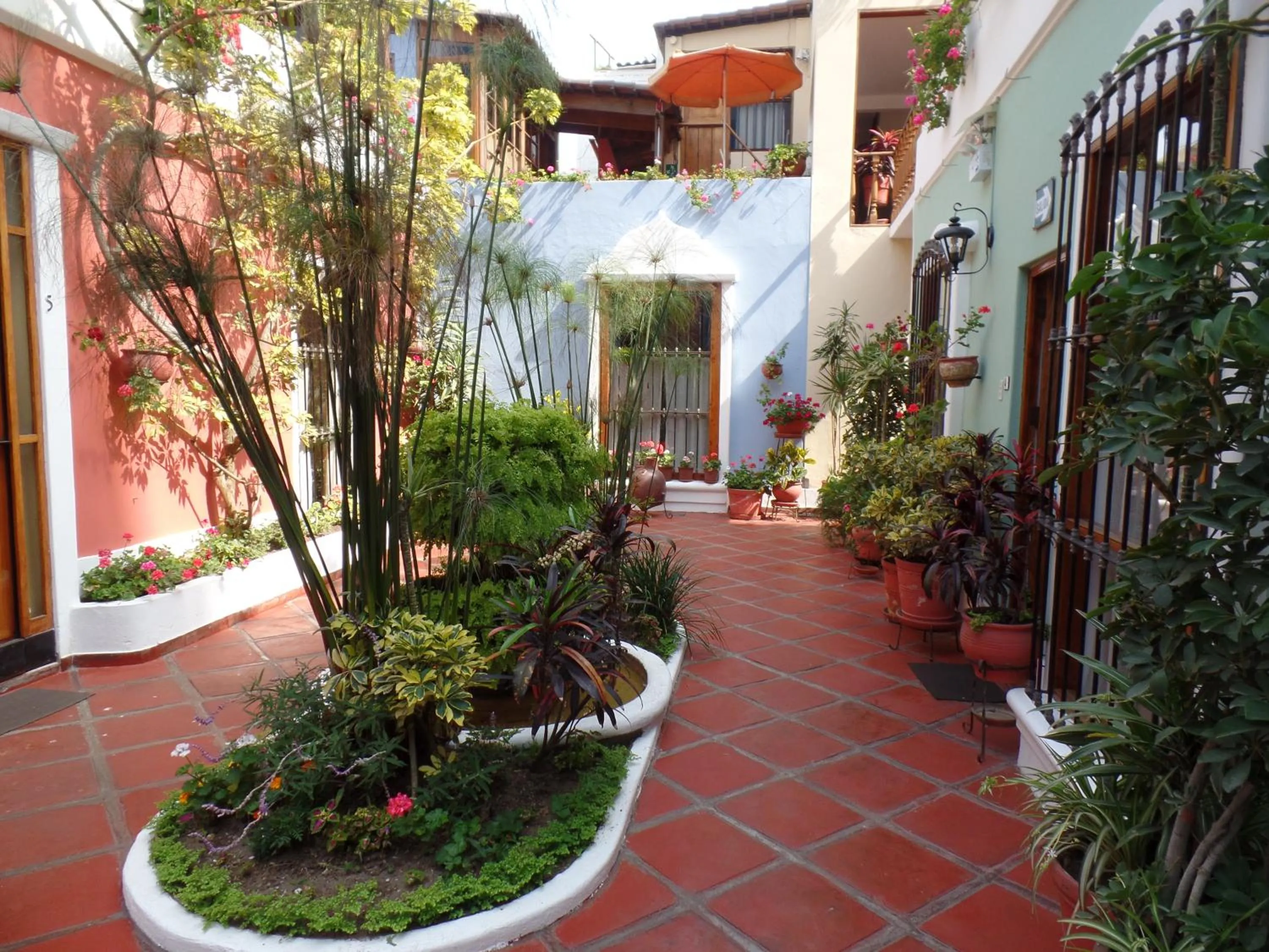 Property building in El Patio Miraflores