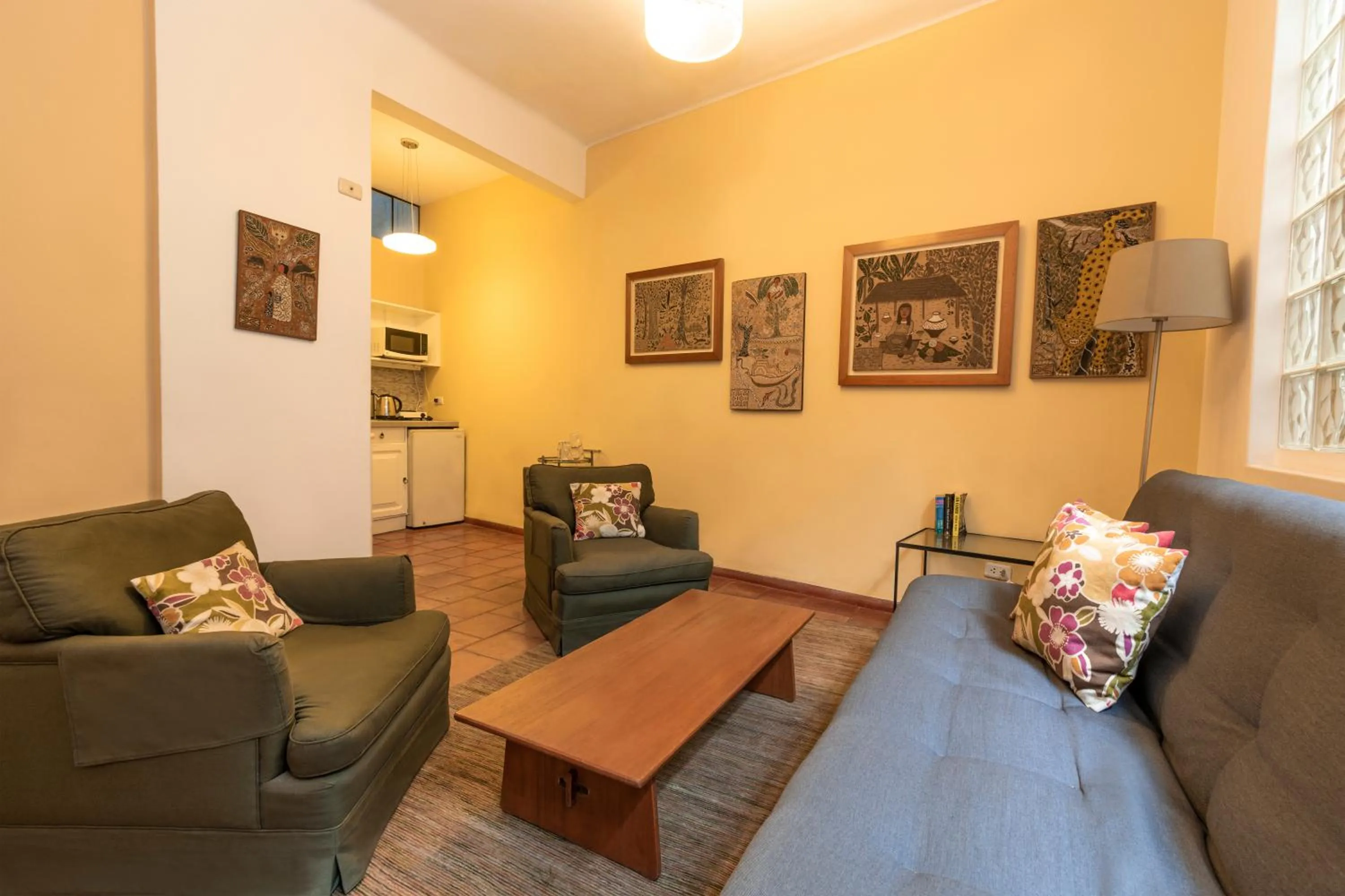 TV and multimedia in El Patio Miraflores