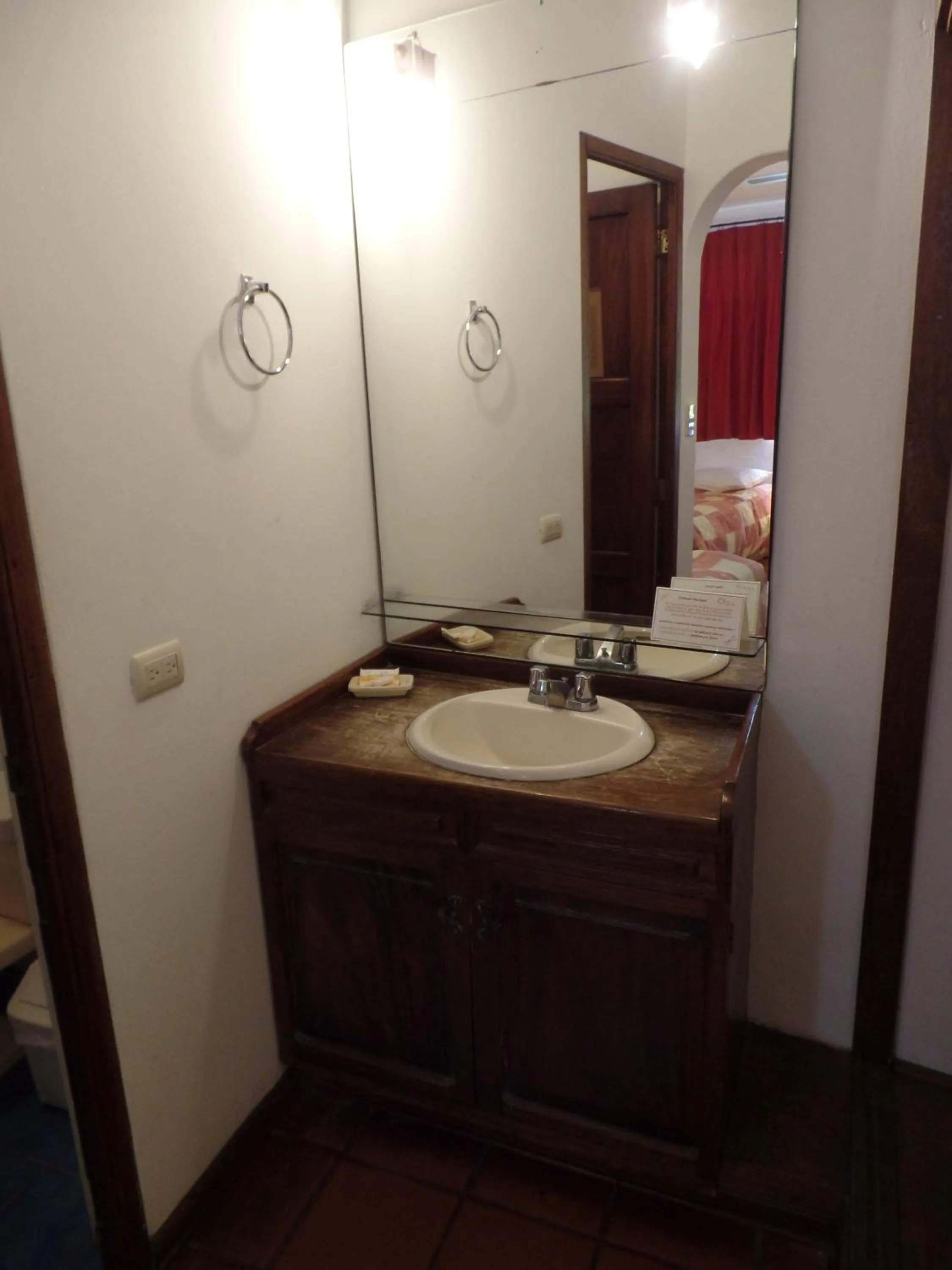 Bathroom in El Patio Miraflores