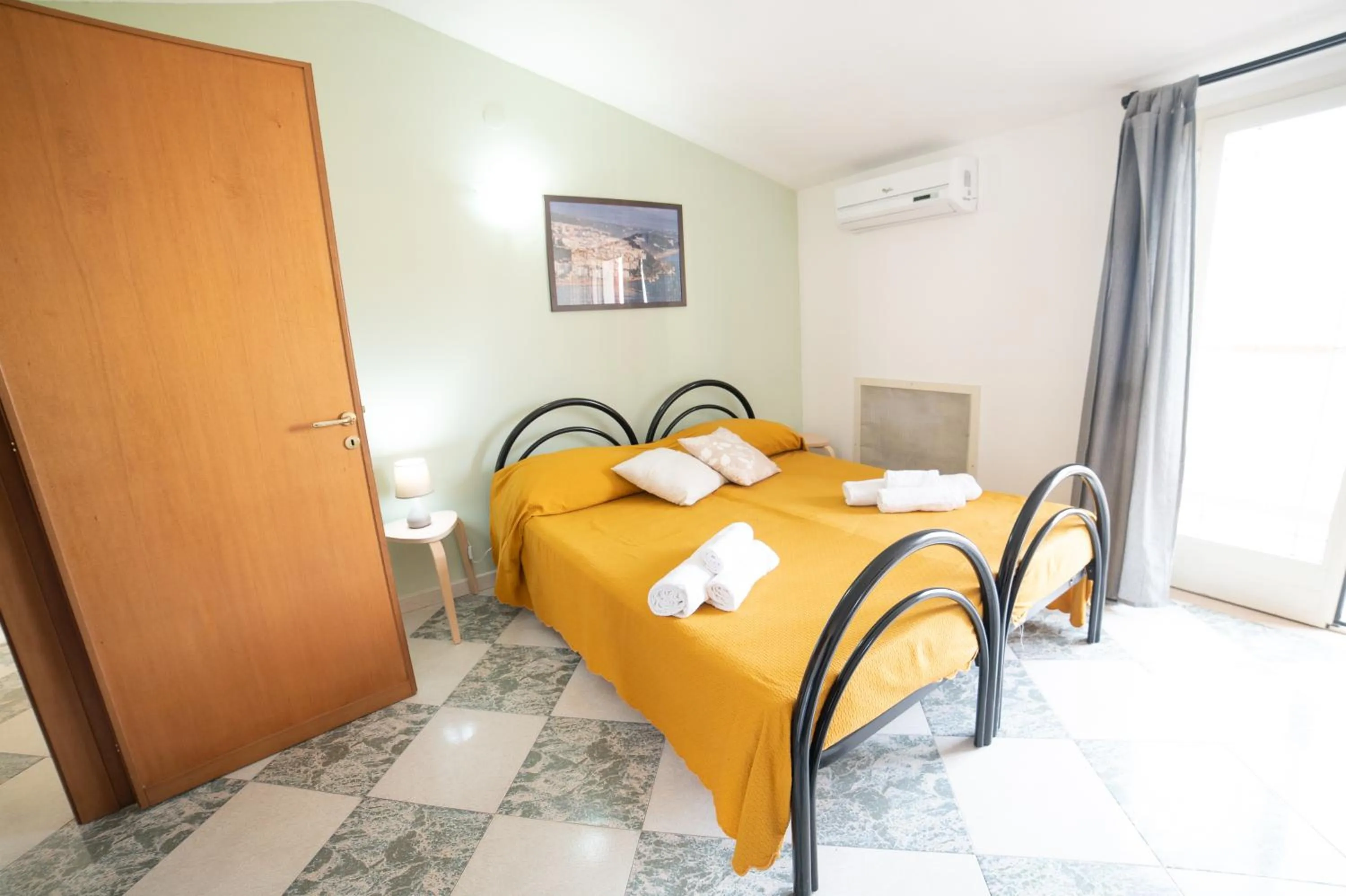 Photo of the whole room, Bed in B&B Belvedere