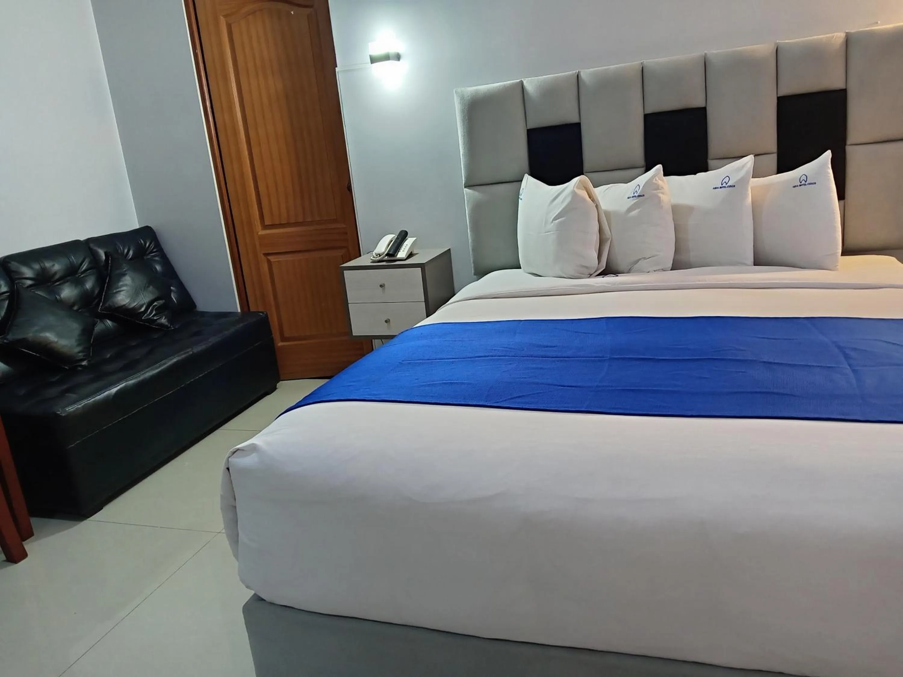 Bed in Aqua Hotel Cusco