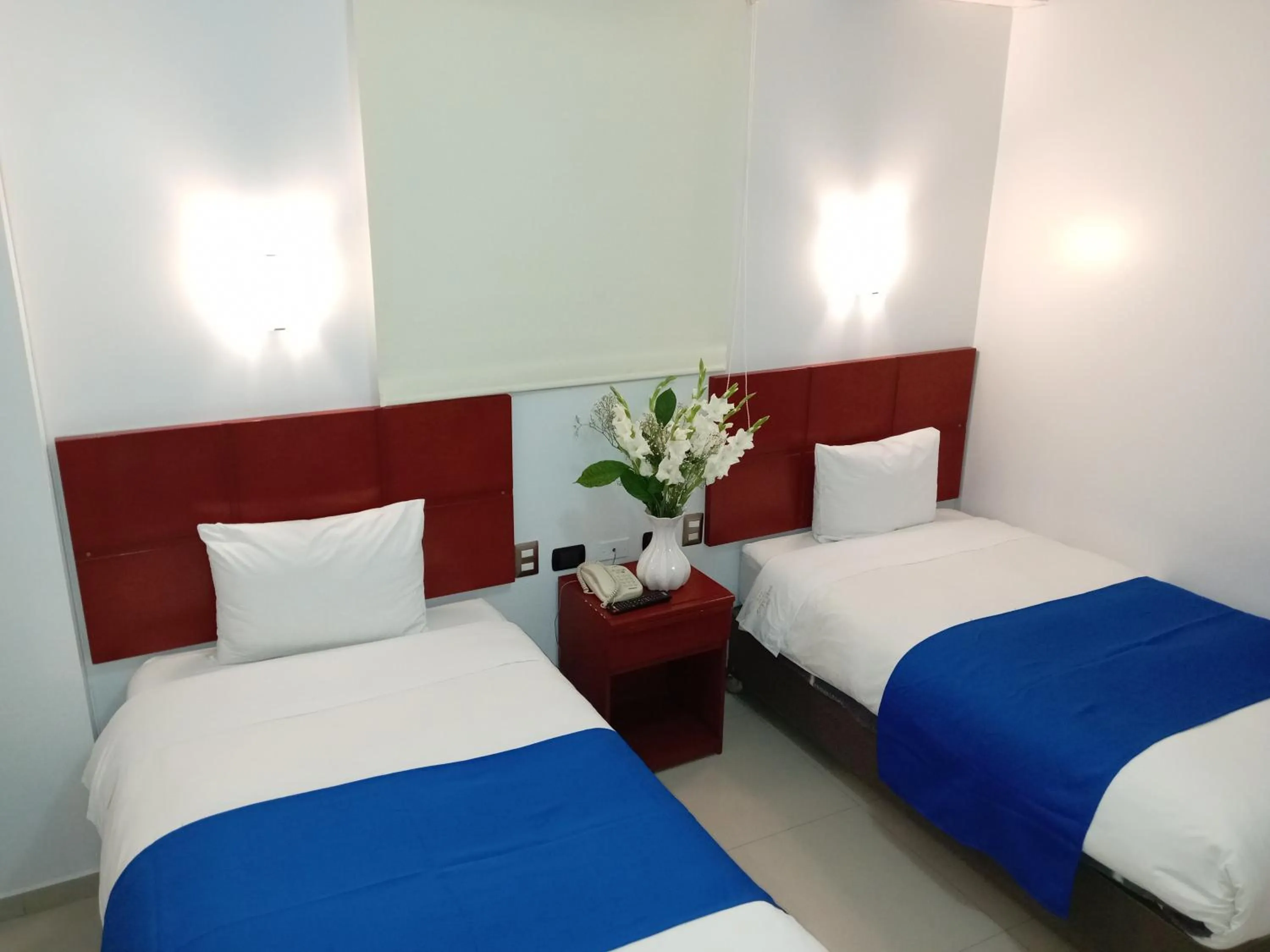 Photo of the whole room, Bed in Aqua Hotel Cusco