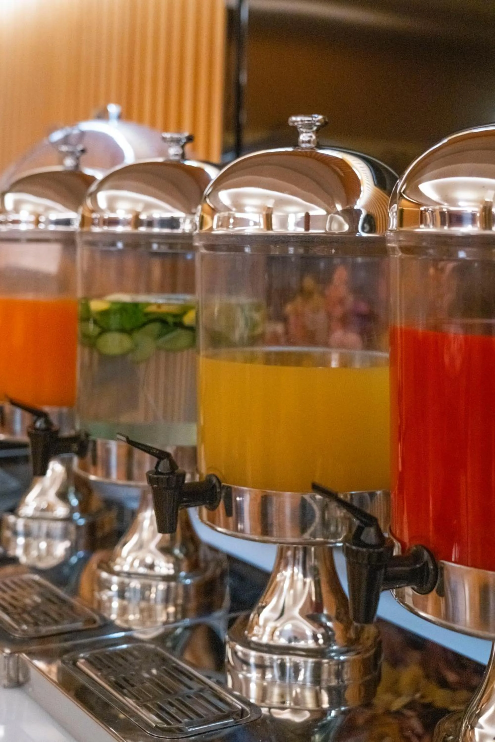 Breakfast in UNAHOTELS Varese