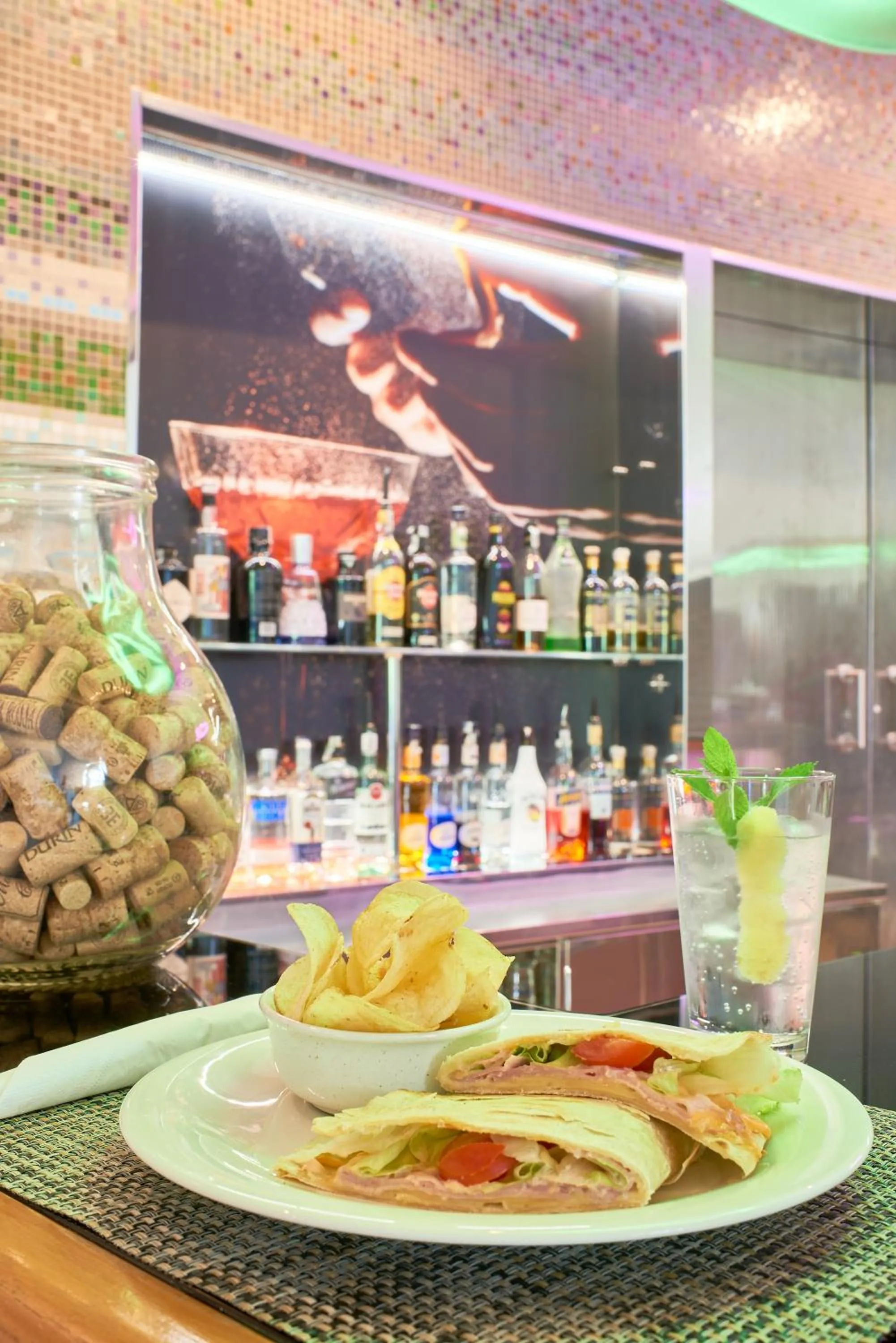 Food and drinks in UNAHOTELS Varese