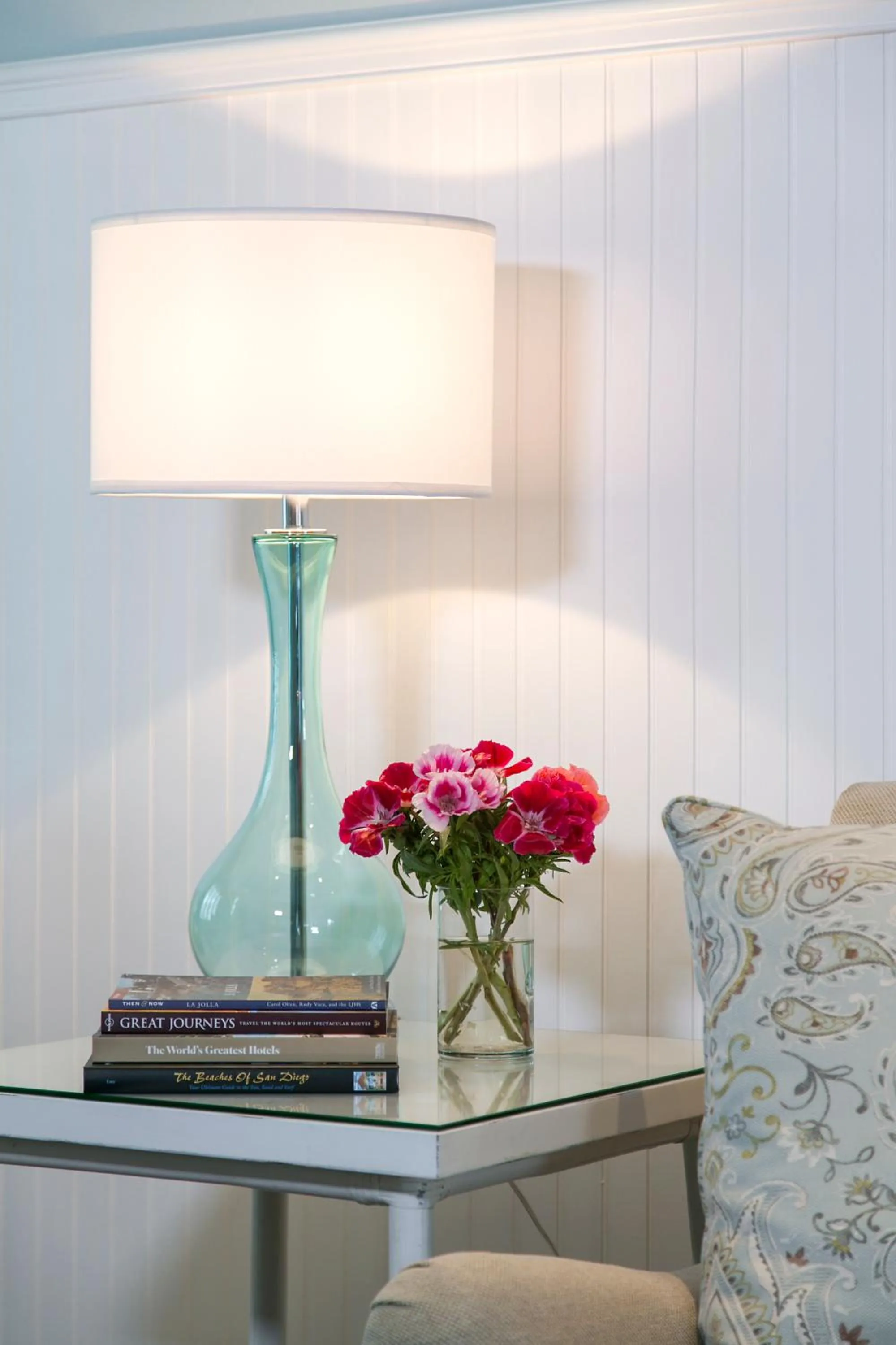Living room in Scripps Inn