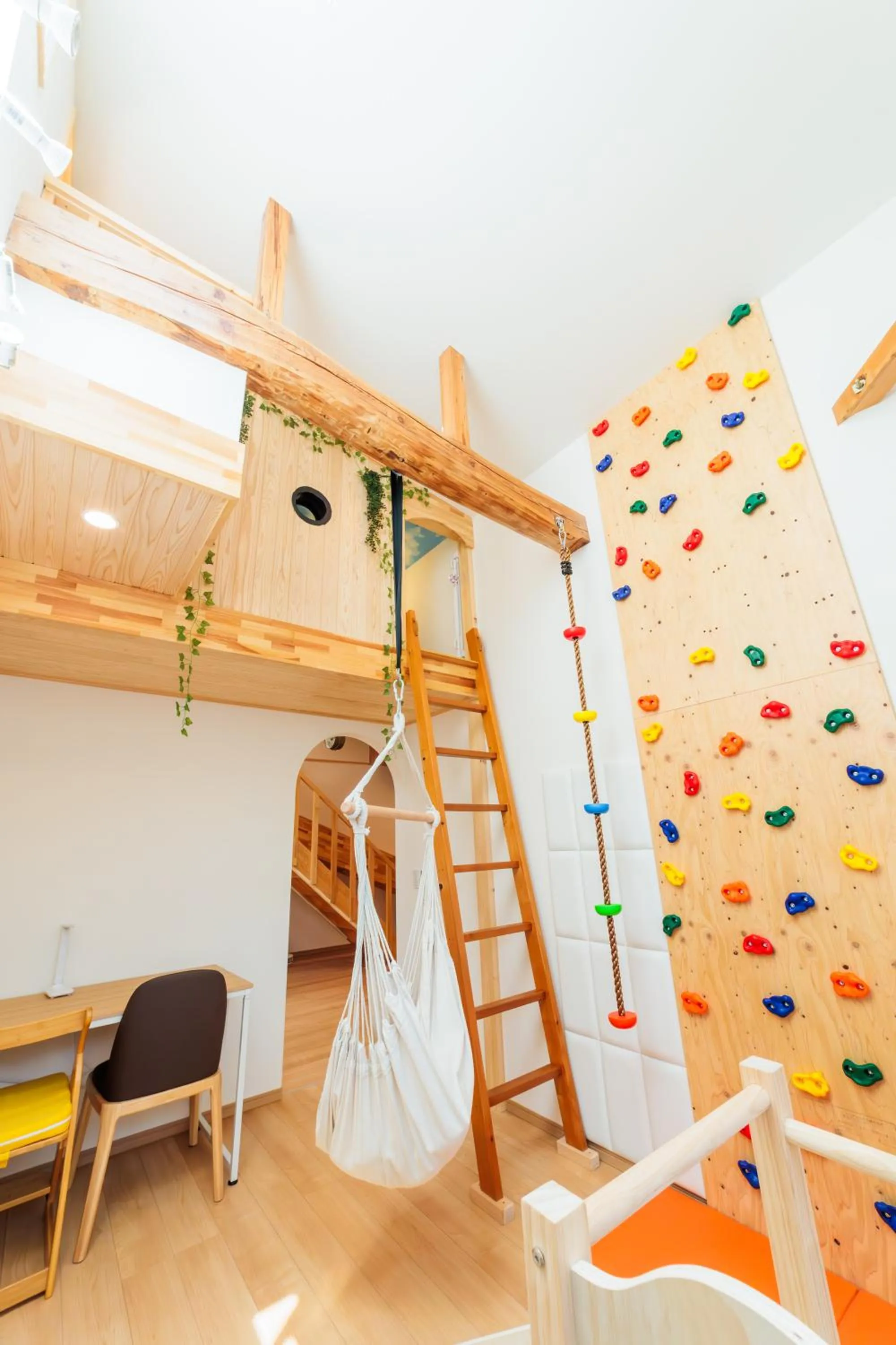 Photo of the whole room, Bed in Tomareru Himitsukichi L-Base