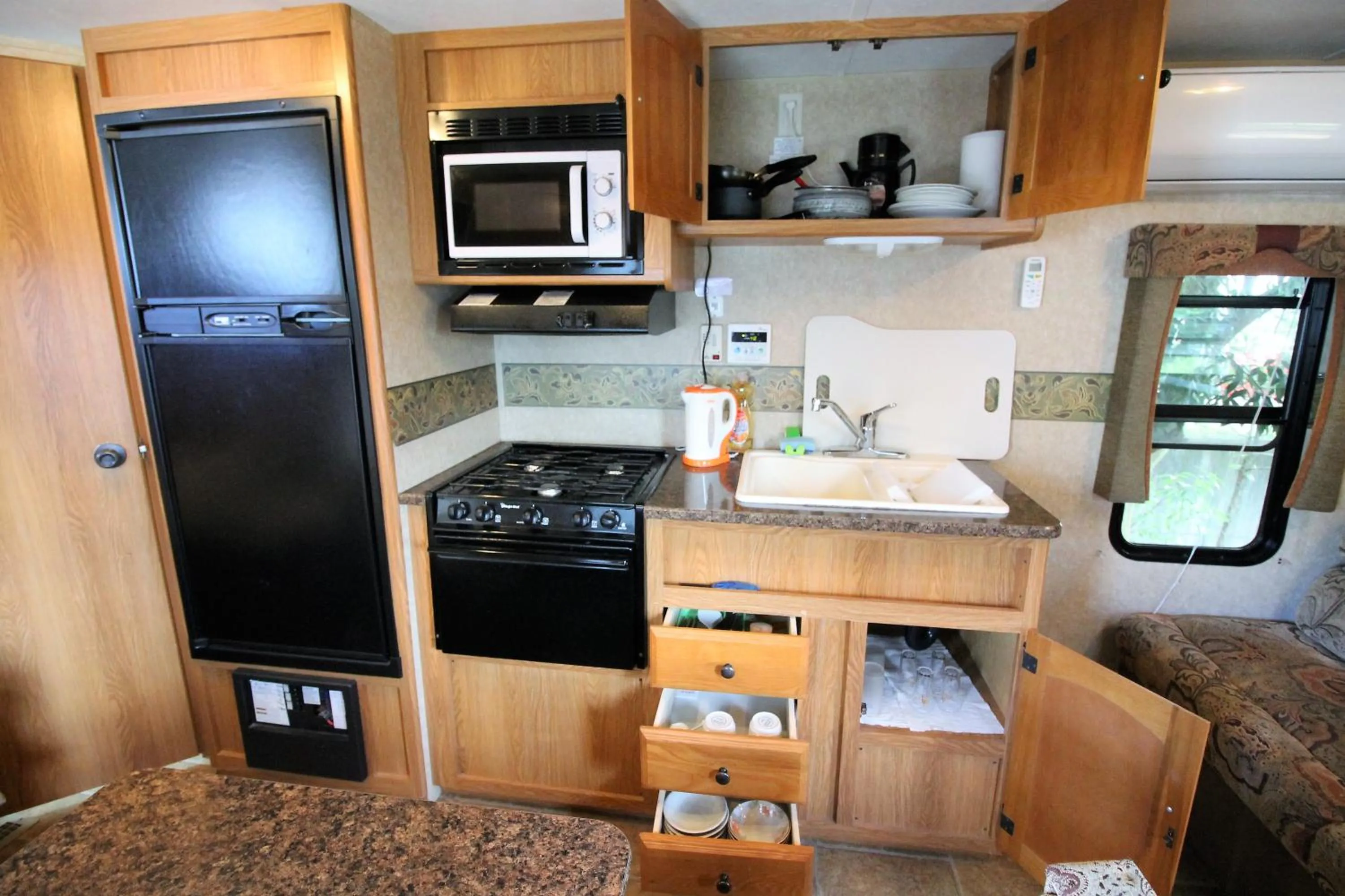 Kitchen or kitchenette in Tomareru Himitsukichi L-Base