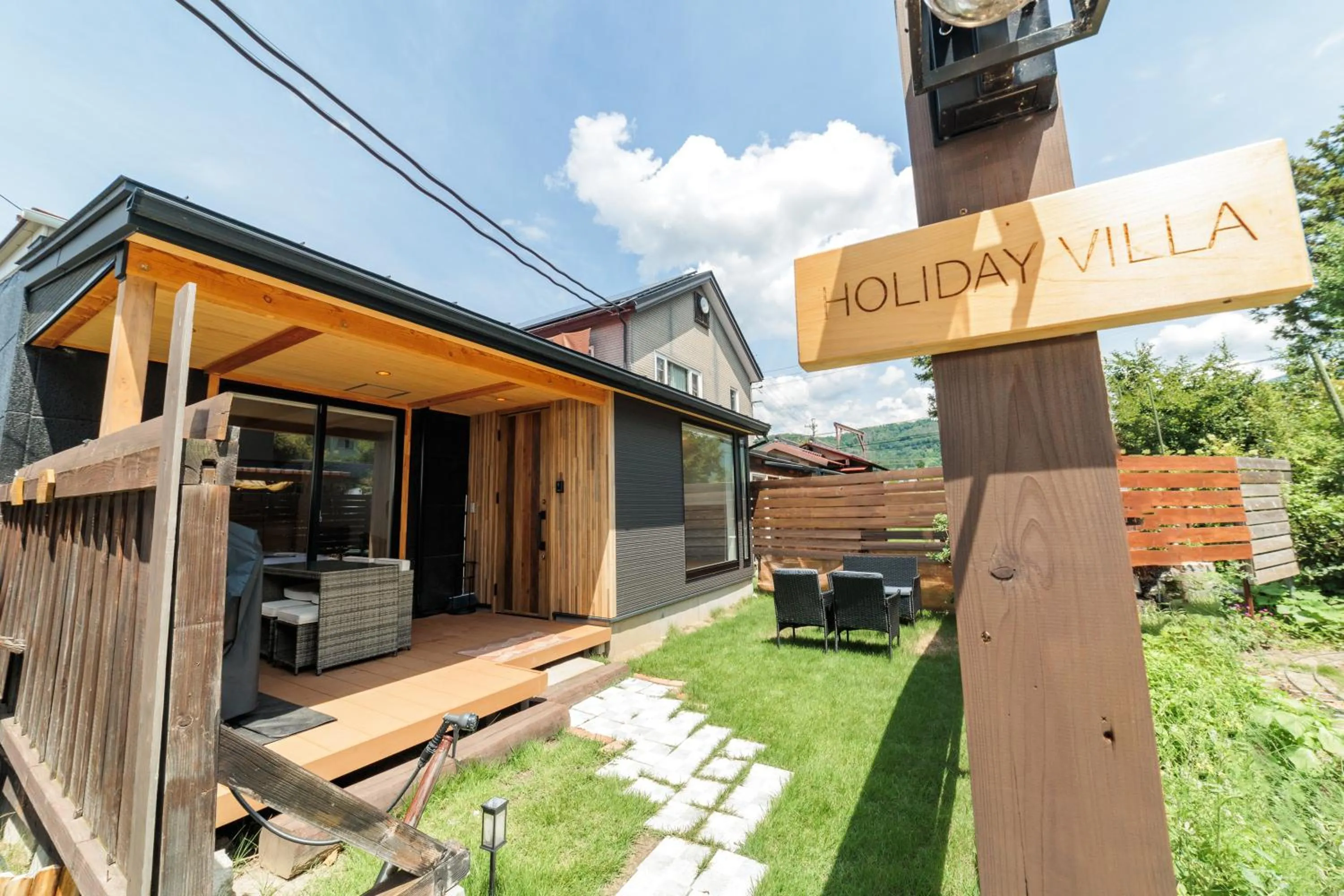 Property building in Tomareru Himitsukichi L-Base