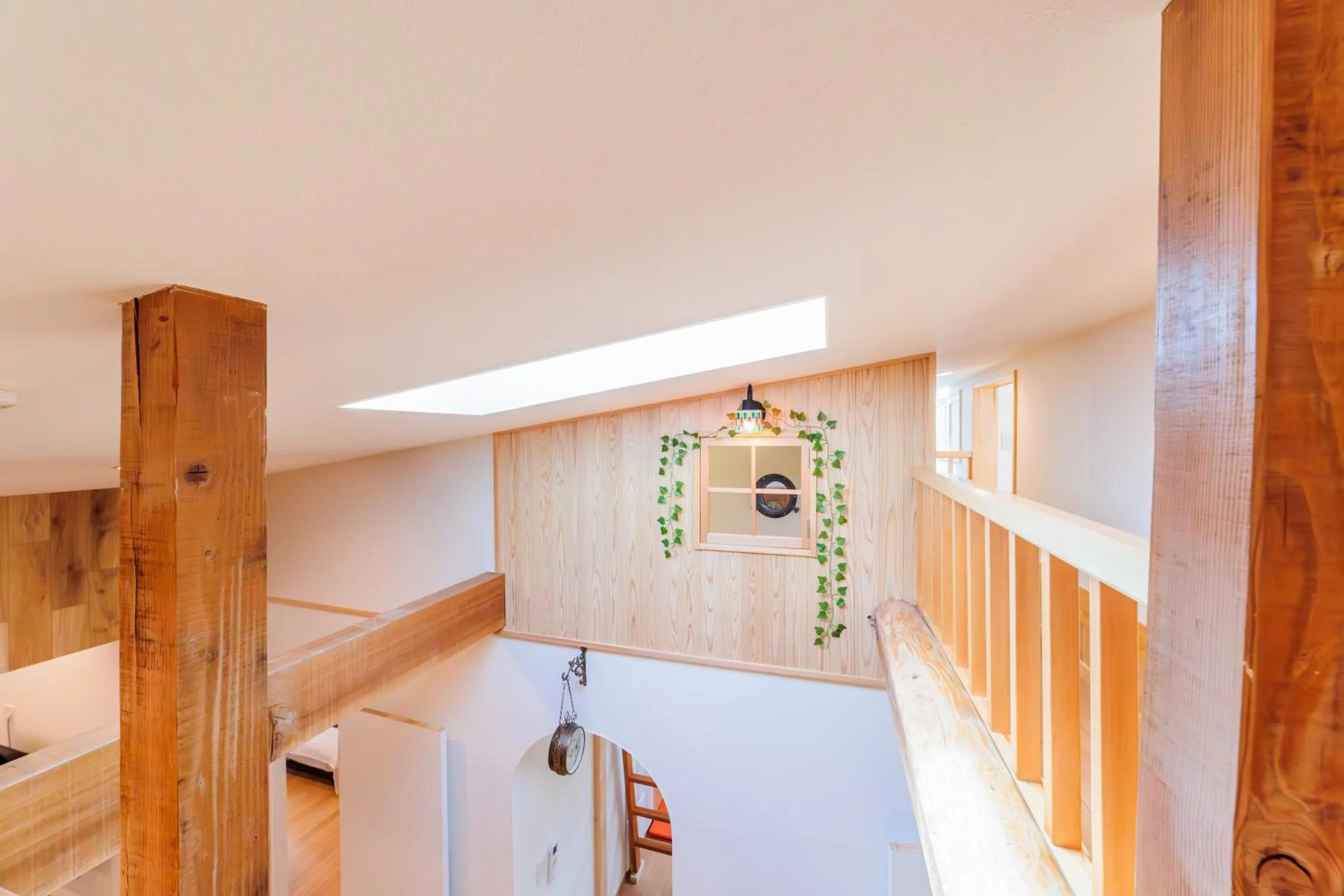 Photo of the whole room in Tomareru Himitsukichi L-Base