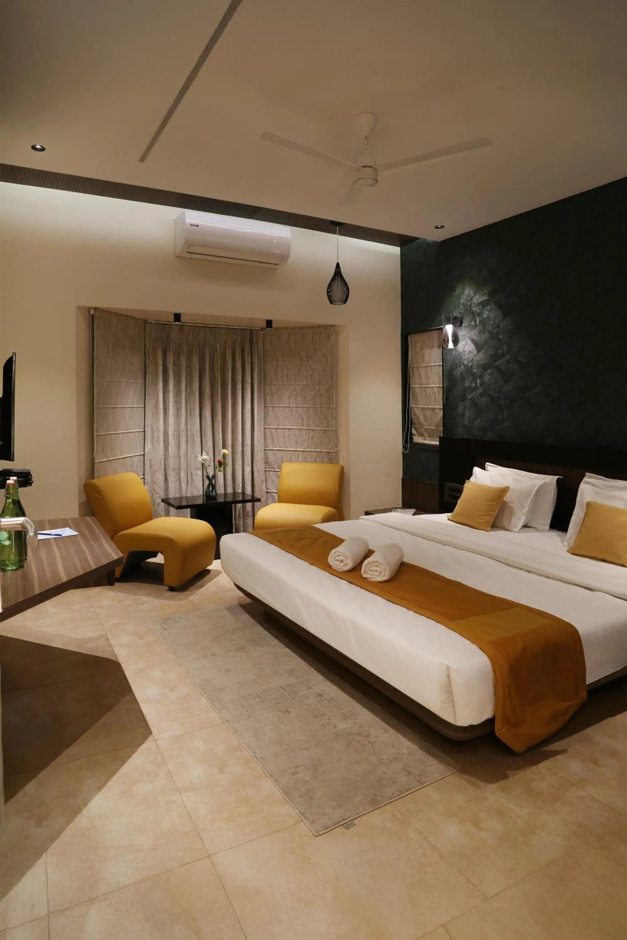 Bed in Hotel The Leaf