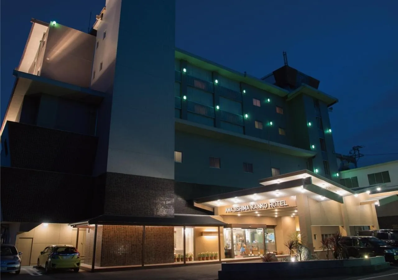 Property building in Awakan