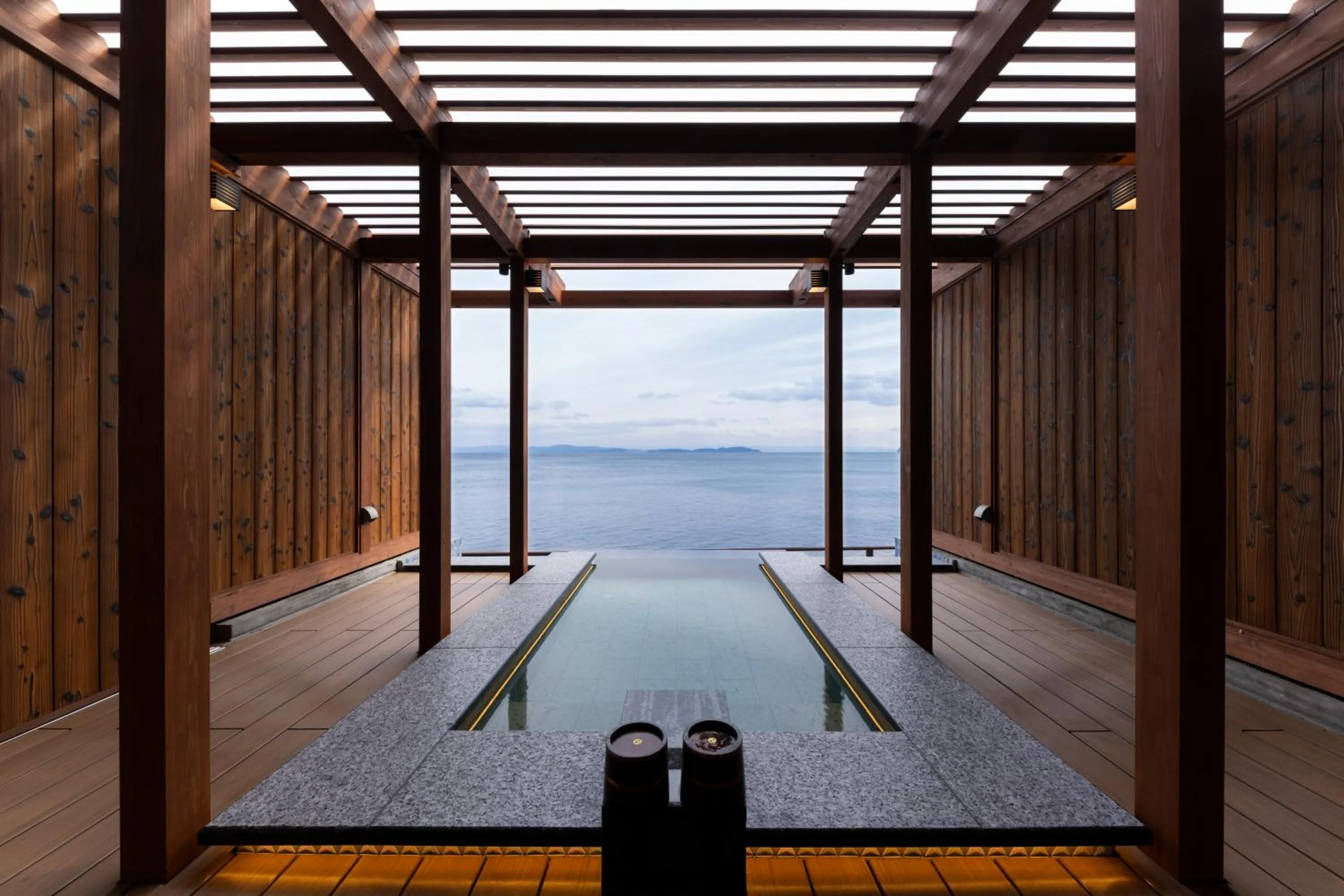 Photo of the whole room in Awakan