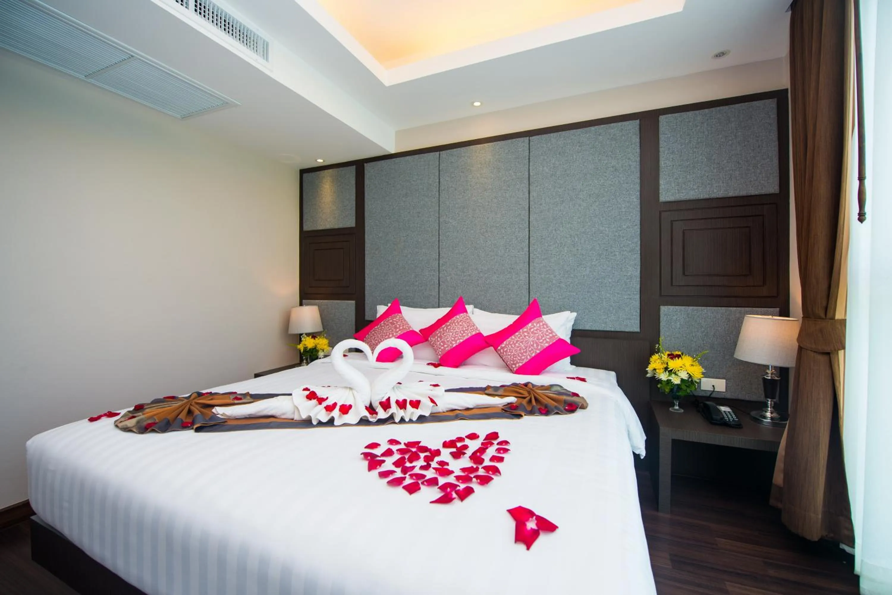 Bedroom, Bed in Tetris Hotel