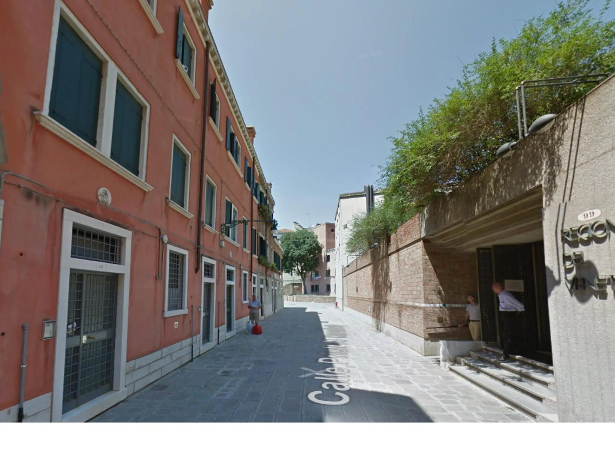Property building in Cannaregio - Venice Style Apartments