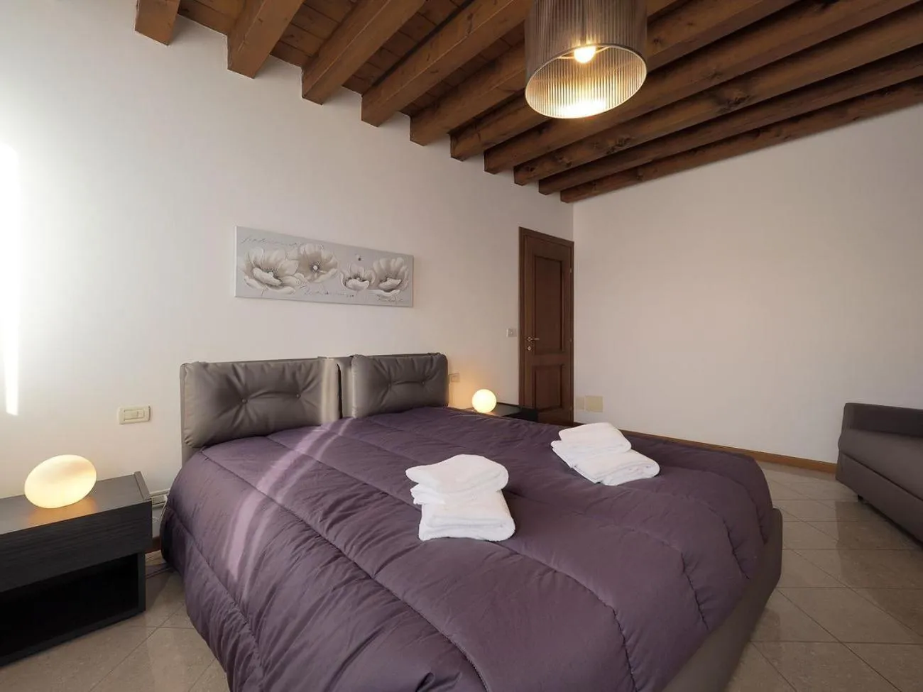 Bedroom, Bed in Cannaregio - Venice Style Apartments