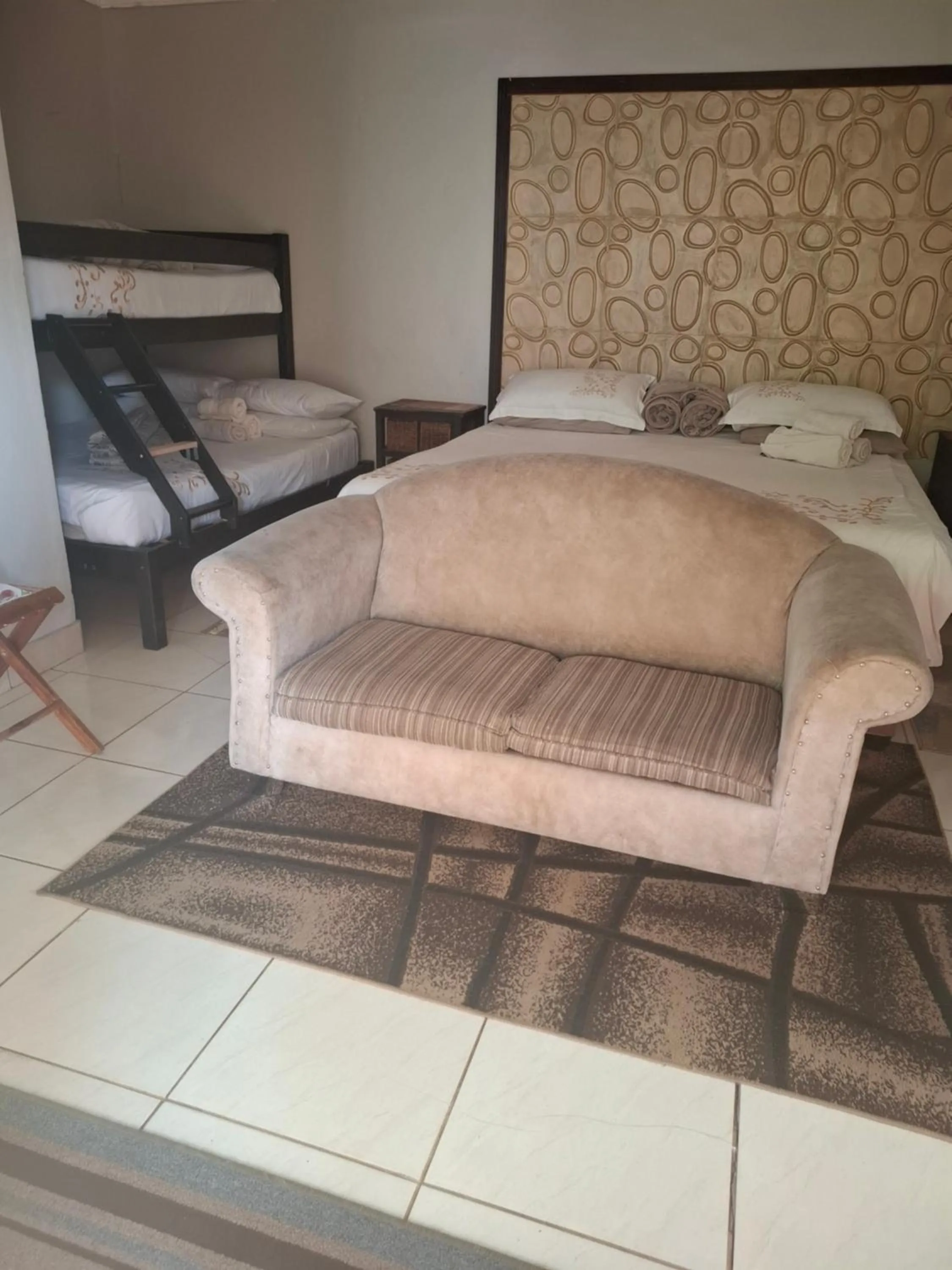 Bed in Vicky B Bed and Breakfast