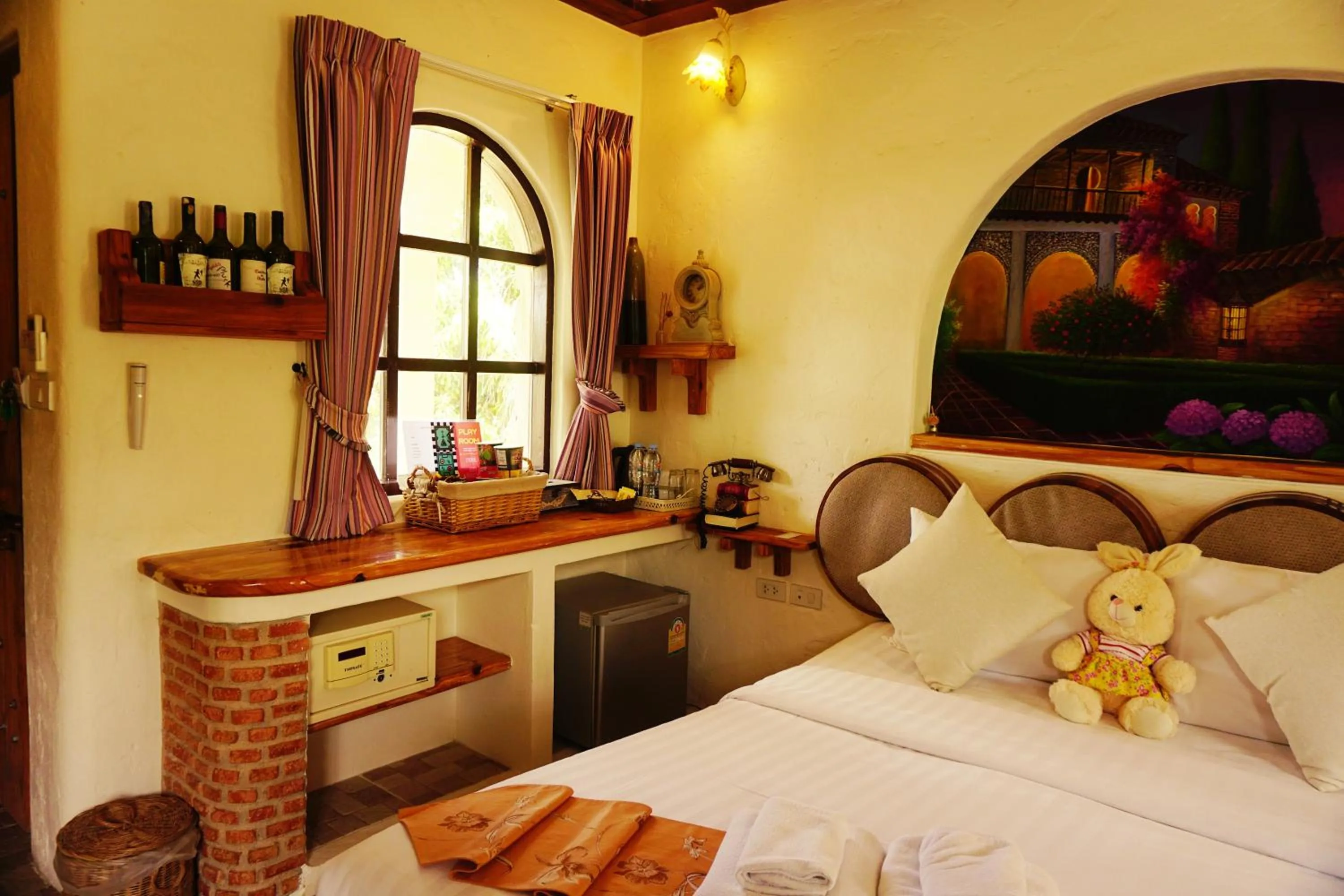 Bed in Swiss Hotel Pattaya