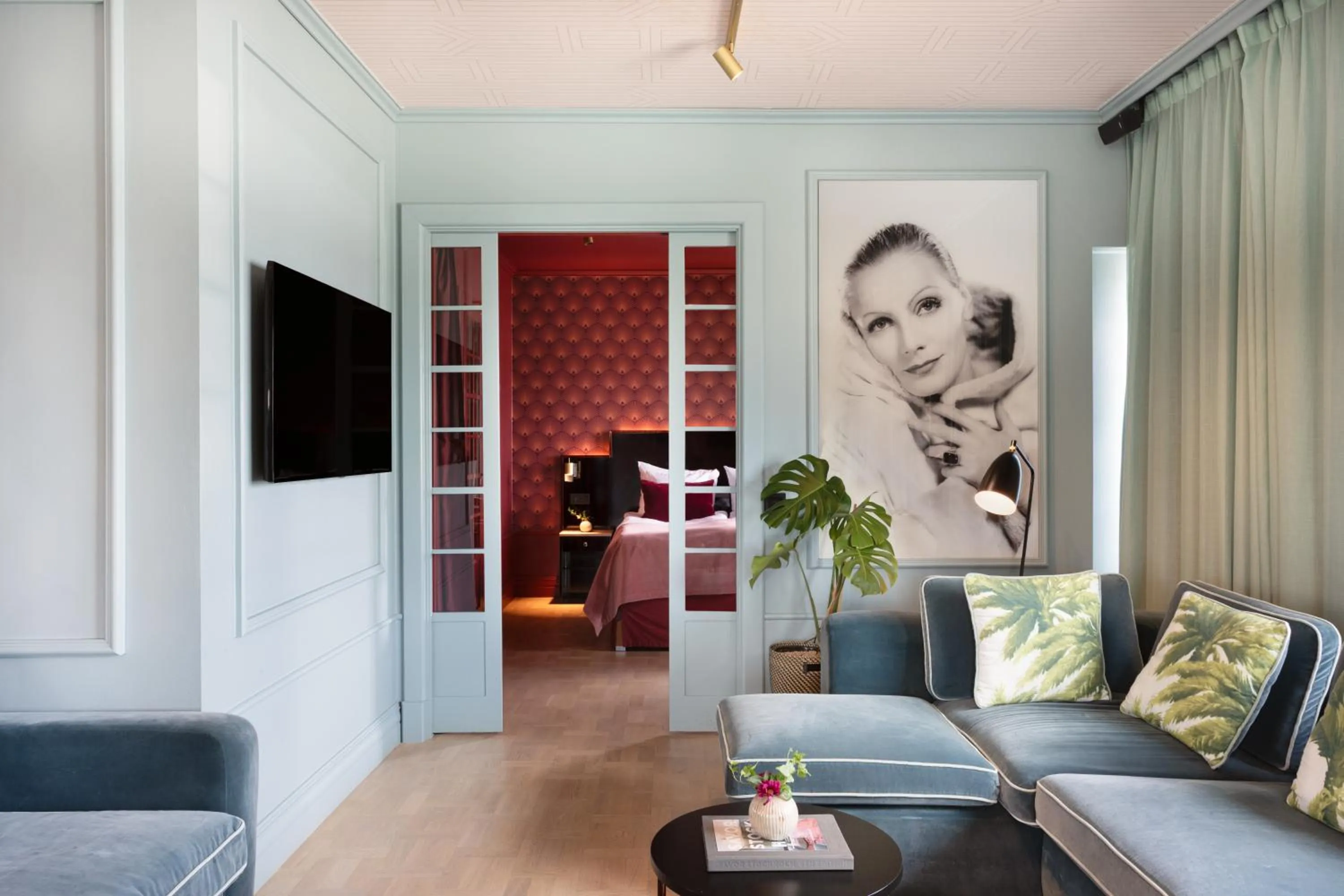 Bedroom in Haymarket by Scandic