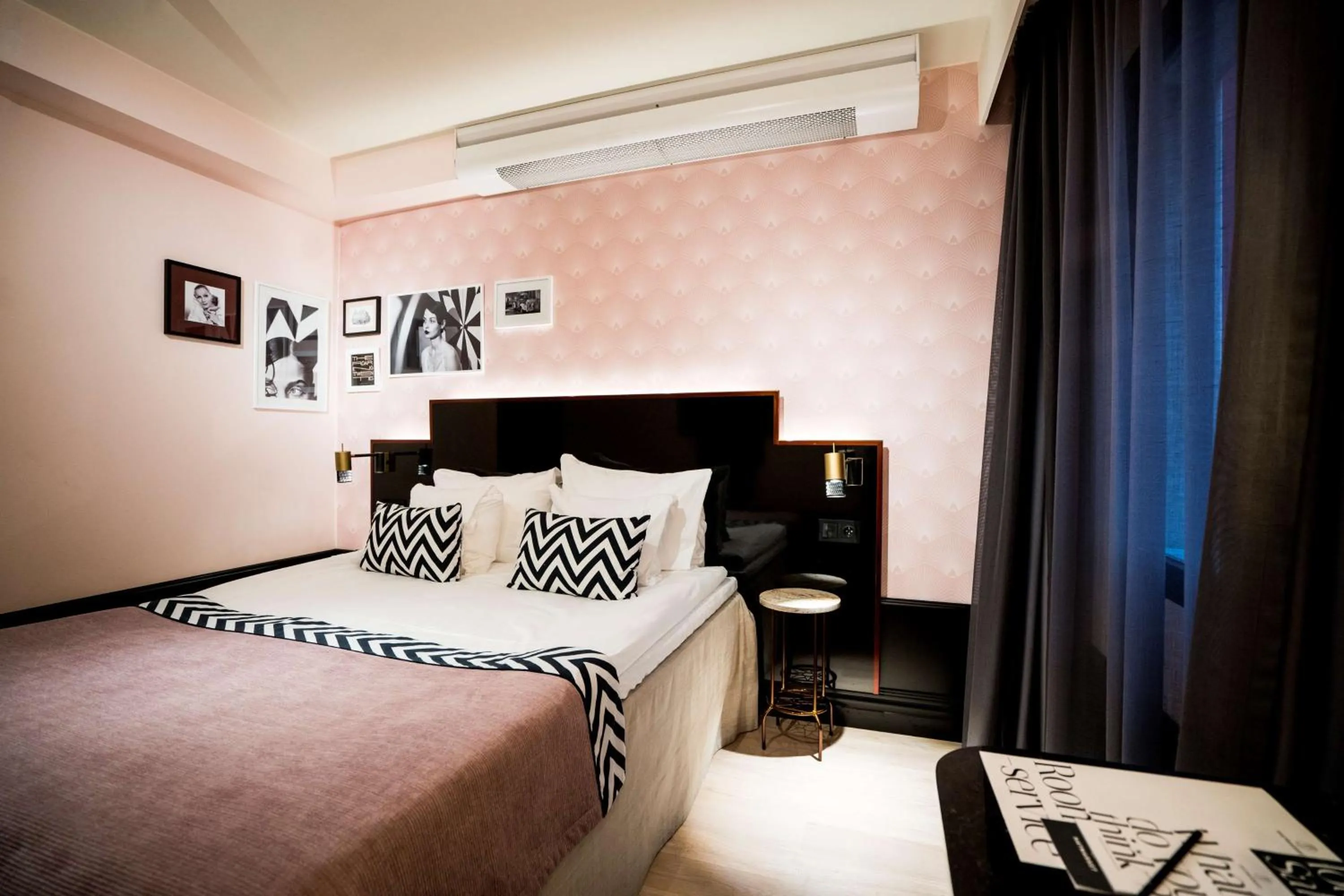 Bedroom, Bed in Haymarket by Scandic