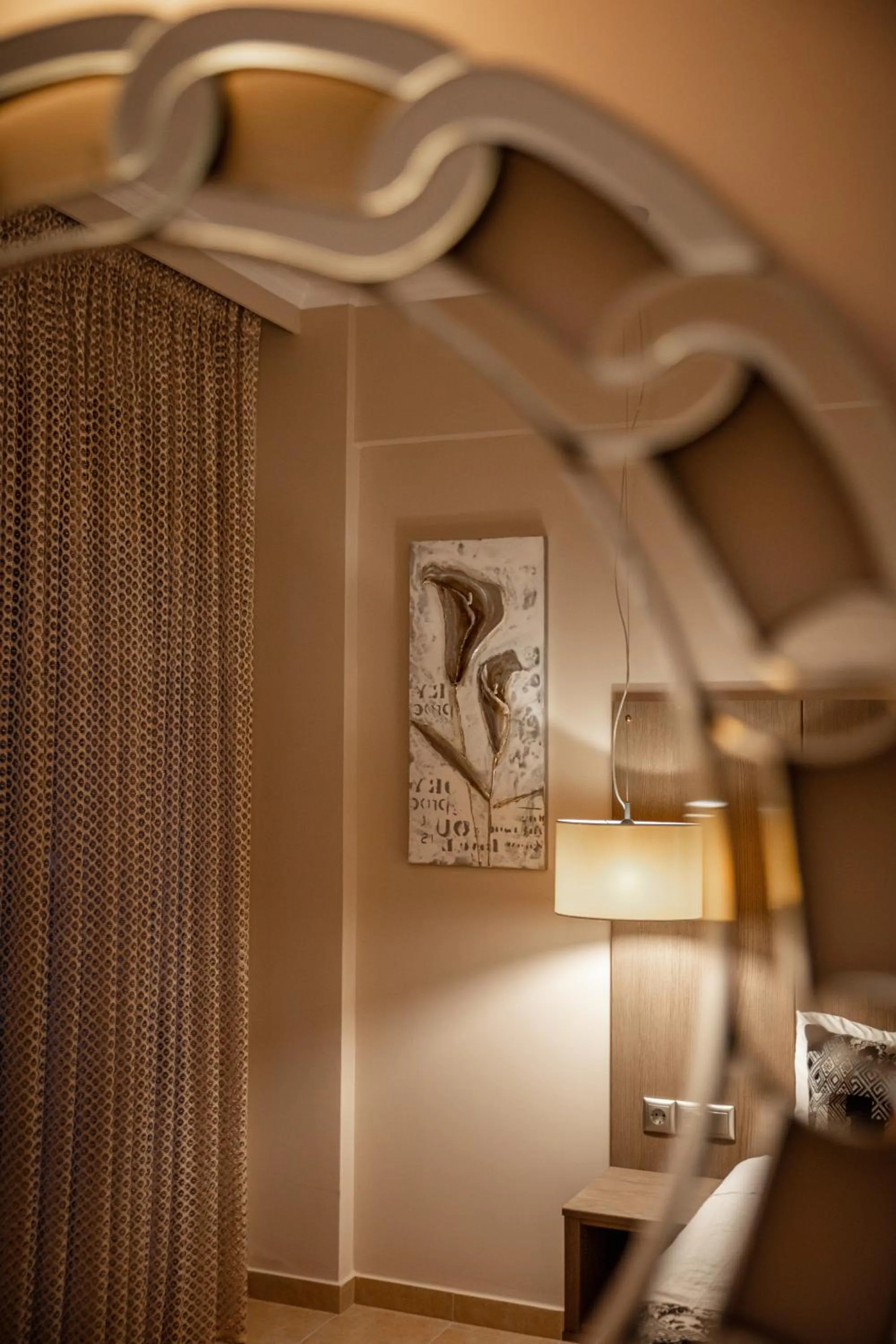 Decorative detail in Royalty Suites Seaside