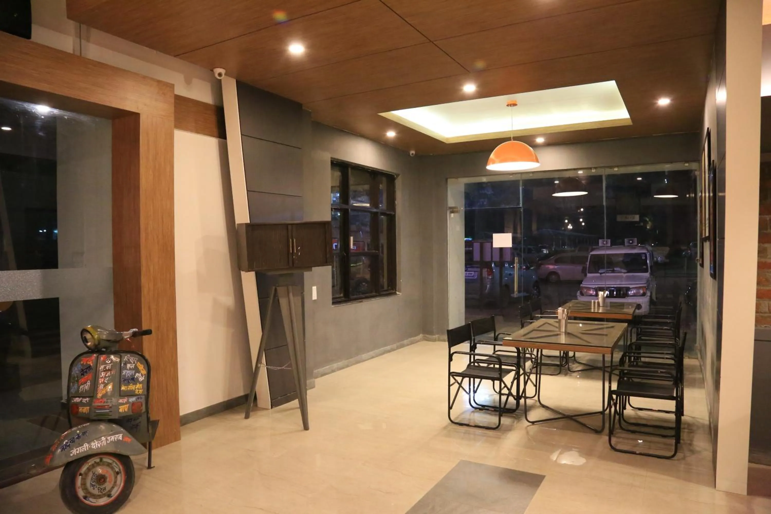 Lounge or bar in Max Hotels Jabalpur