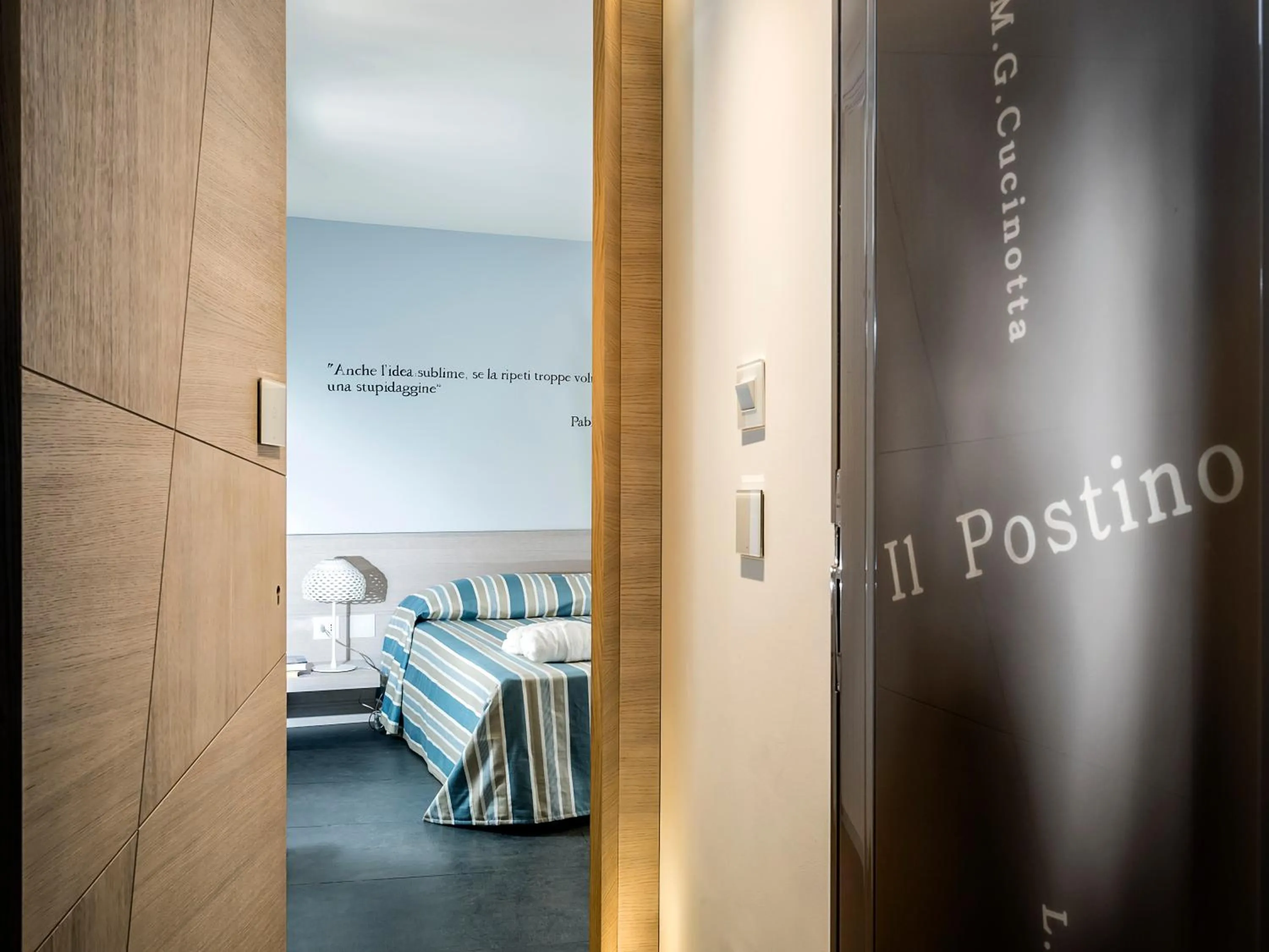 Photo of the whole room, Bed in Duomo Suites & Spa