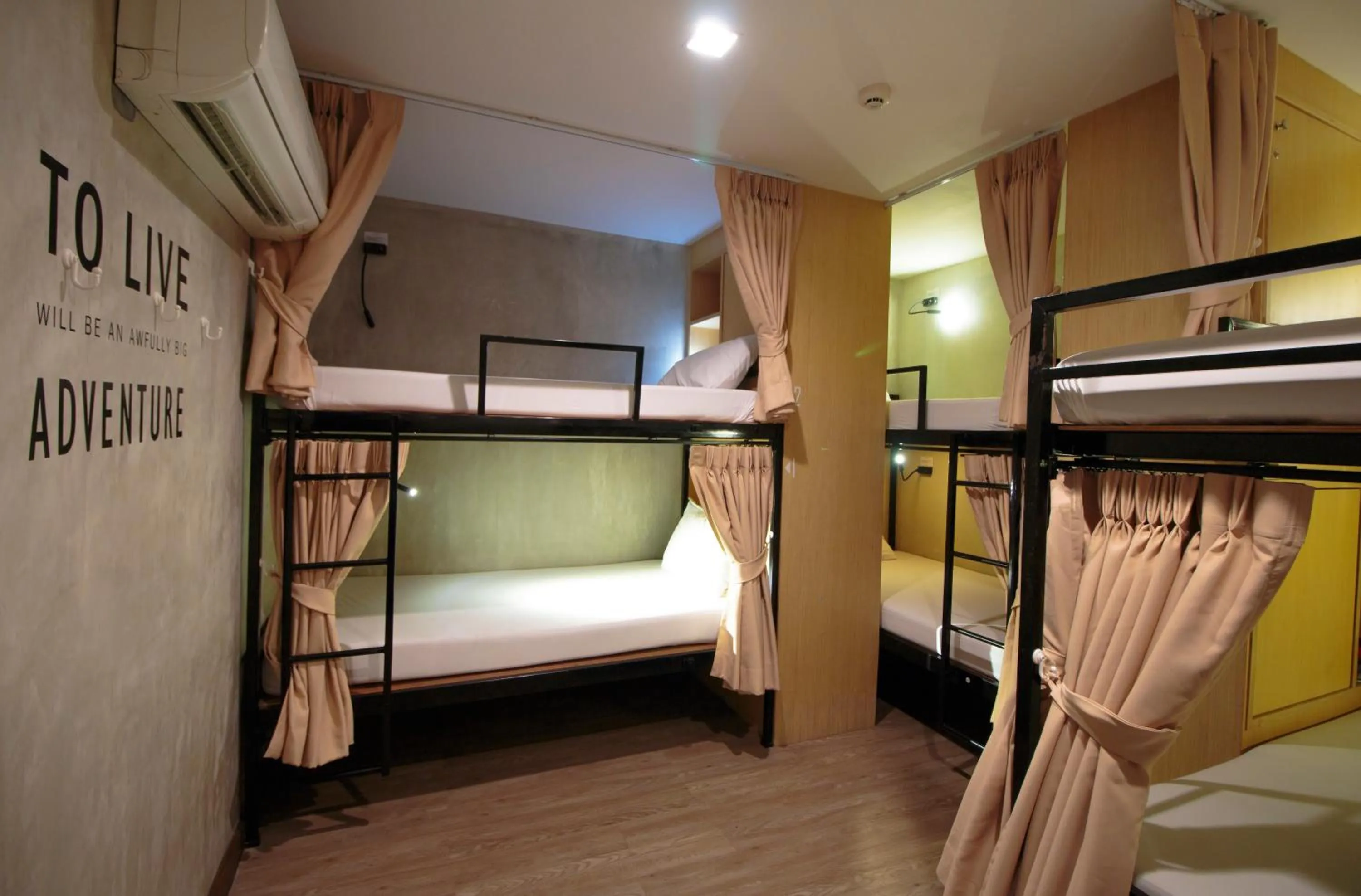 bunk bed, Bed in Cazz Hostel