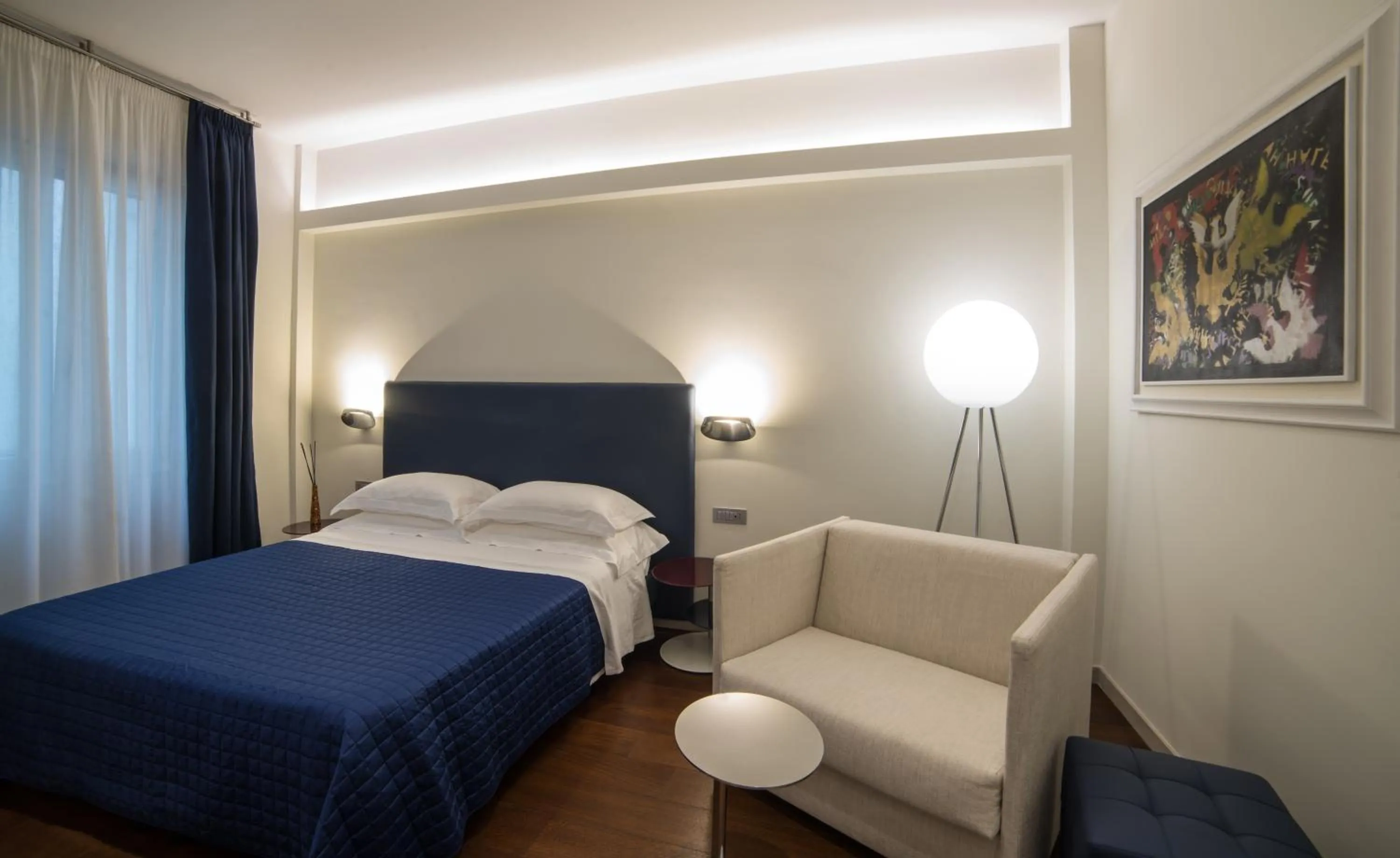 Bed in Town House Morgana