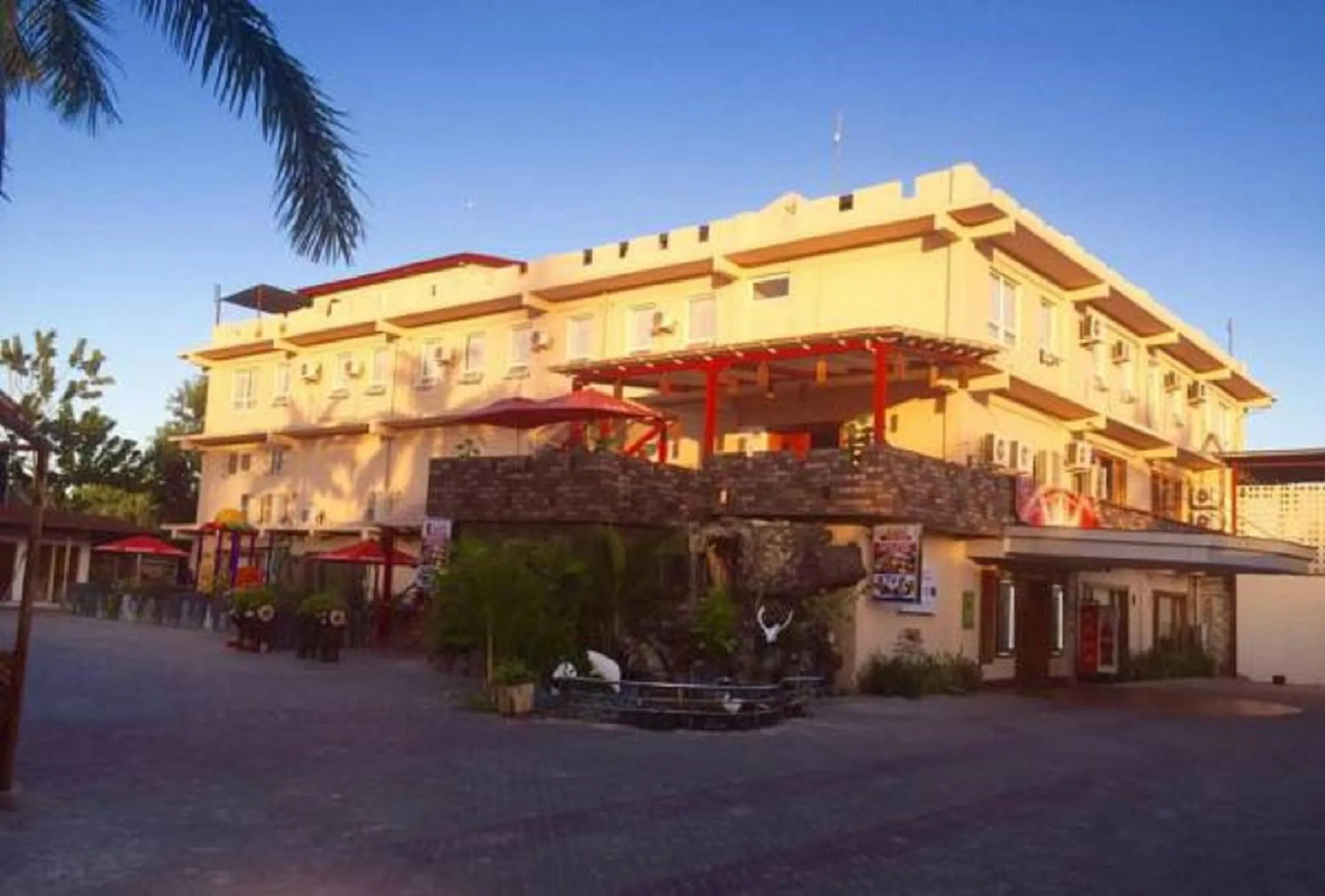 Day in Great Wall Hotel