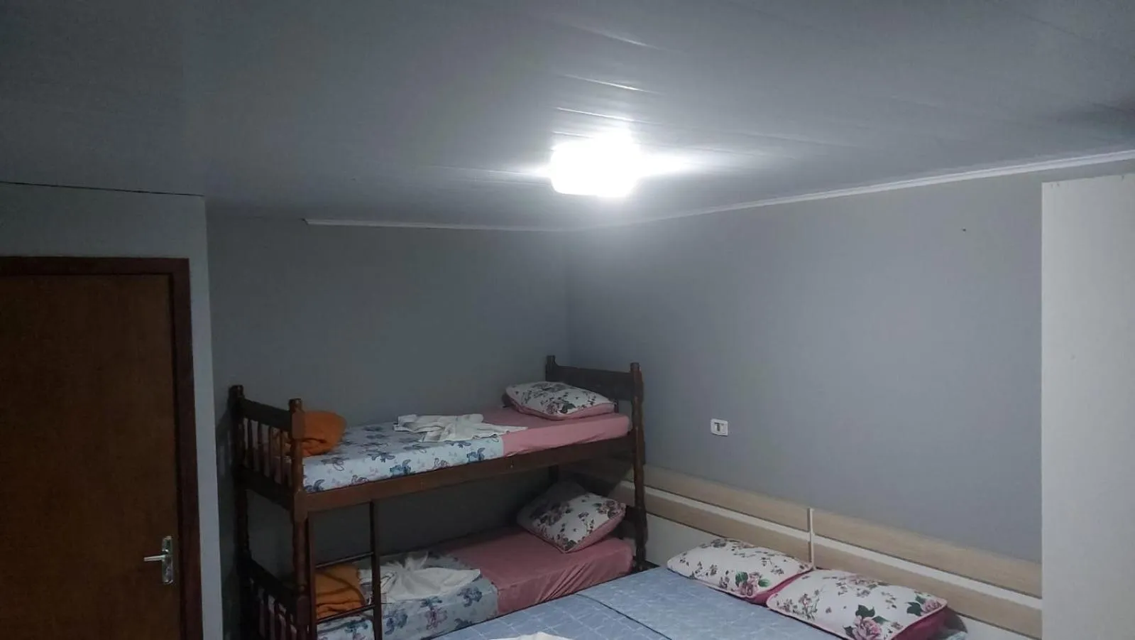 Bedroom, Bed in Pousada Ilha do Itacolomi Com Piscina 2km do Beto Carrero