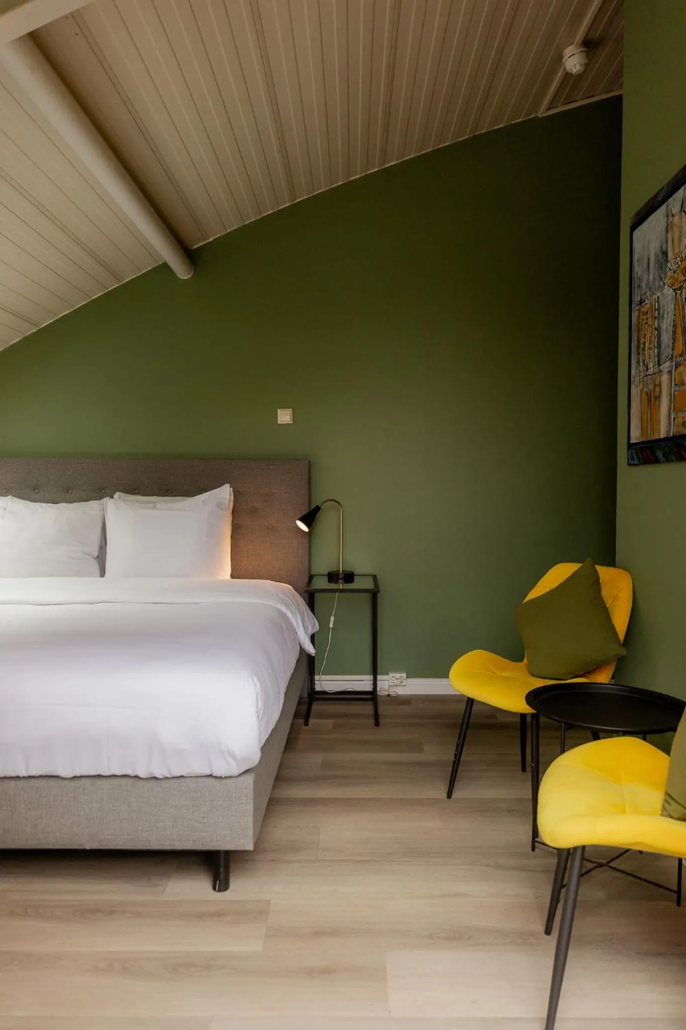 Bed in FLOATS by H2OTEL Rotterdam