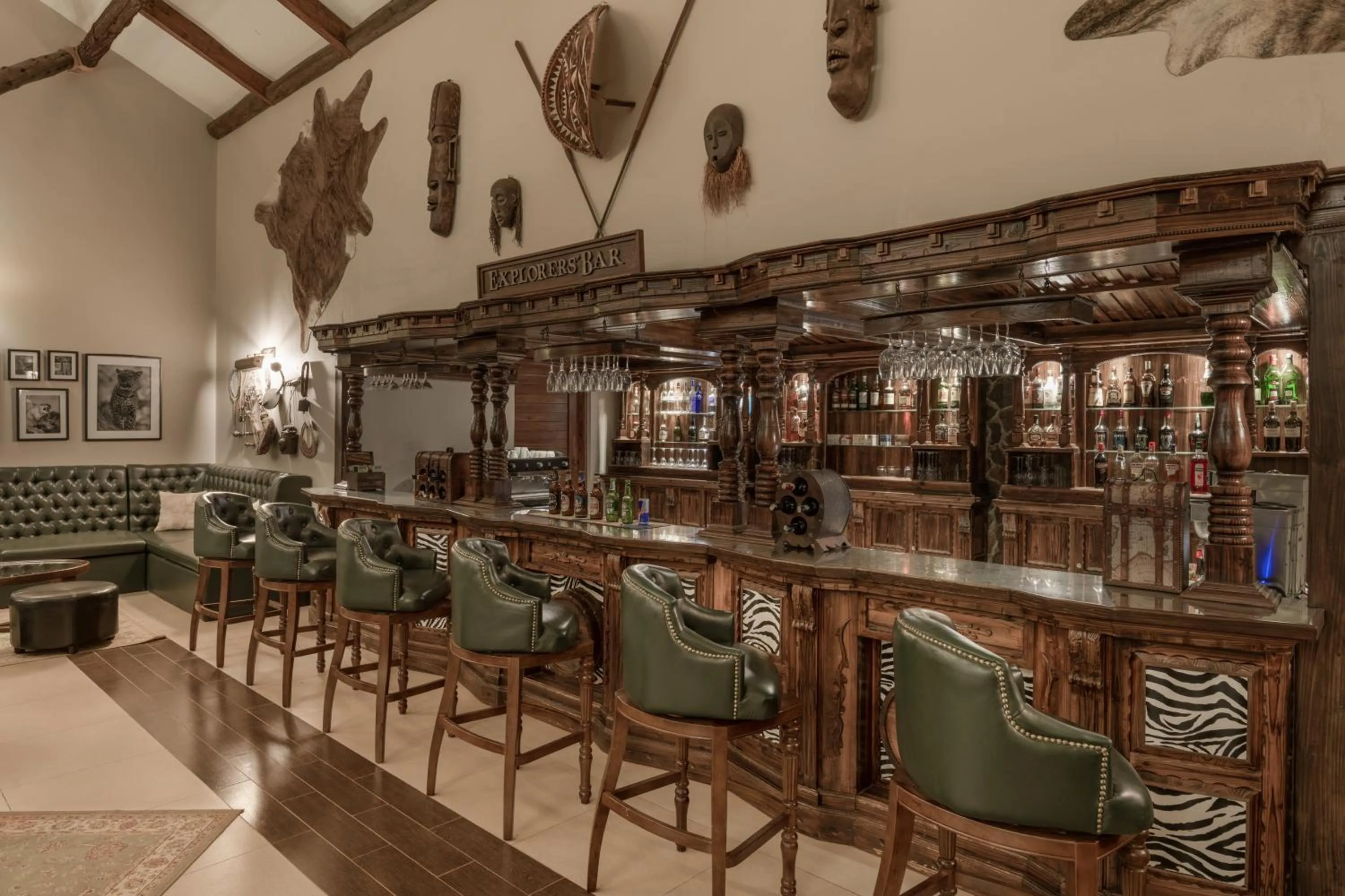 Lounge or bar in Ngorongoro Oldeani Mountain Lodge