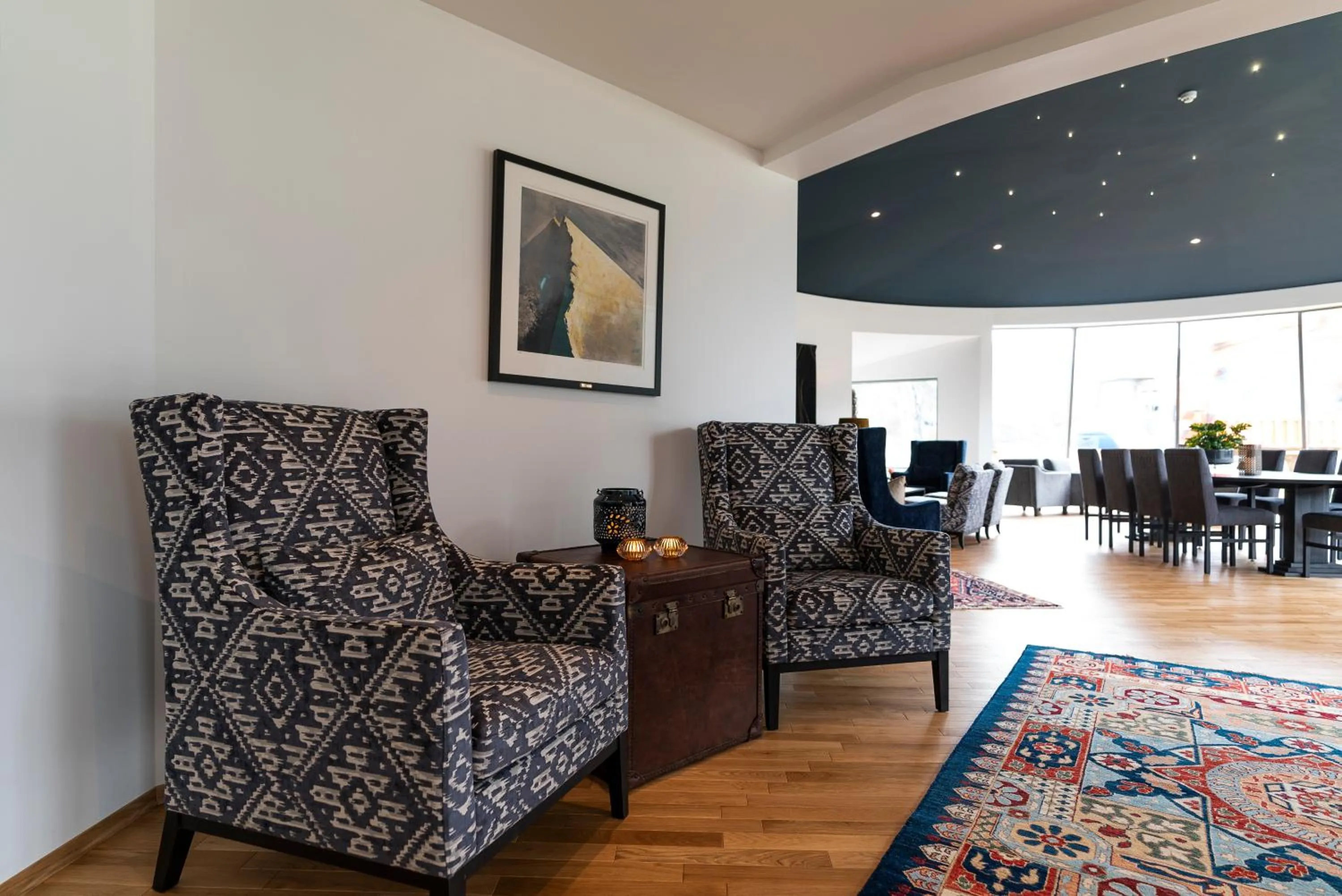 Seating area in Valldal Fjordhotell - by Classic Norway Hotels