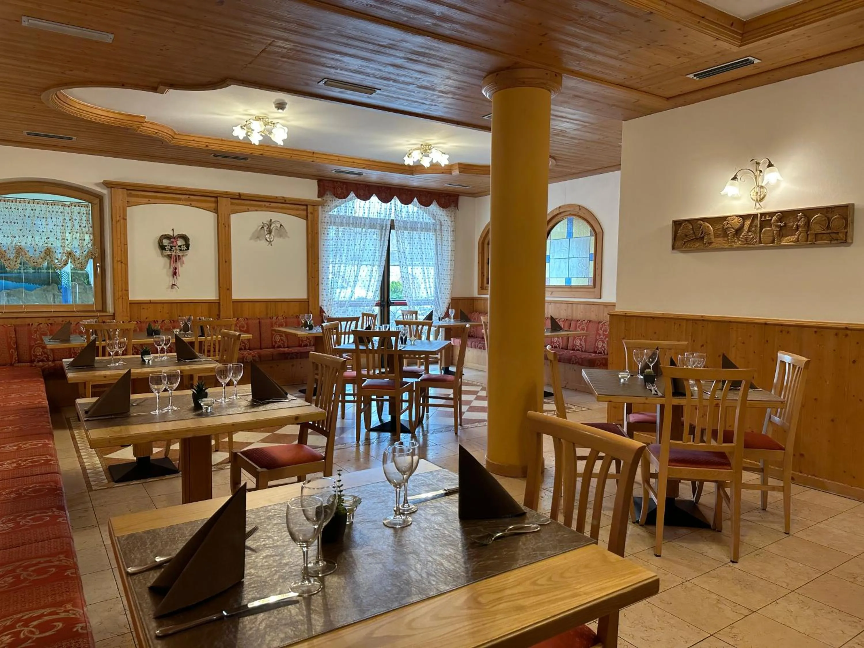 Restaurant/places to eat in Hotel Fior Di Bosco