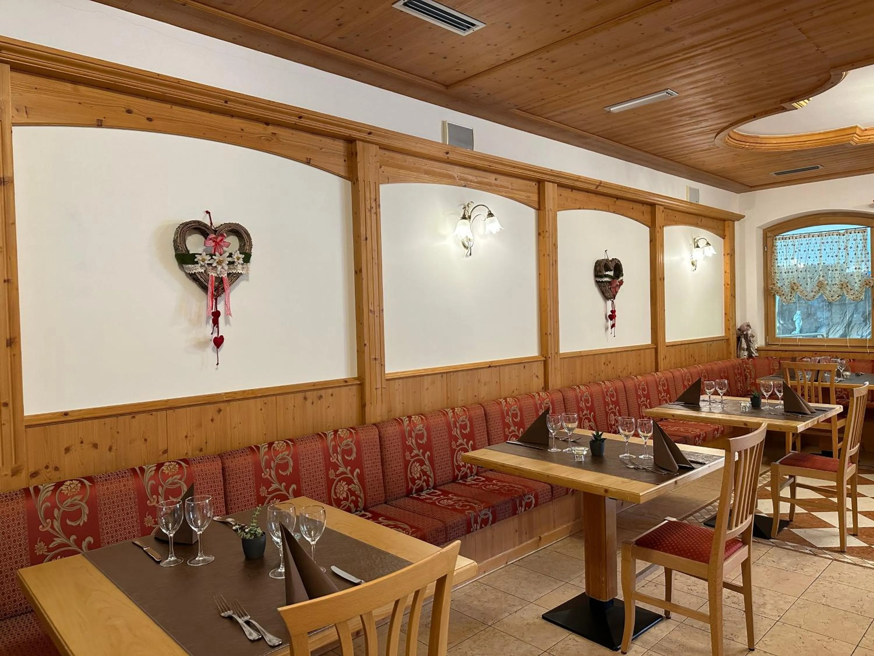 Restaurant/places to eat in Hotel Fior Di Bosco