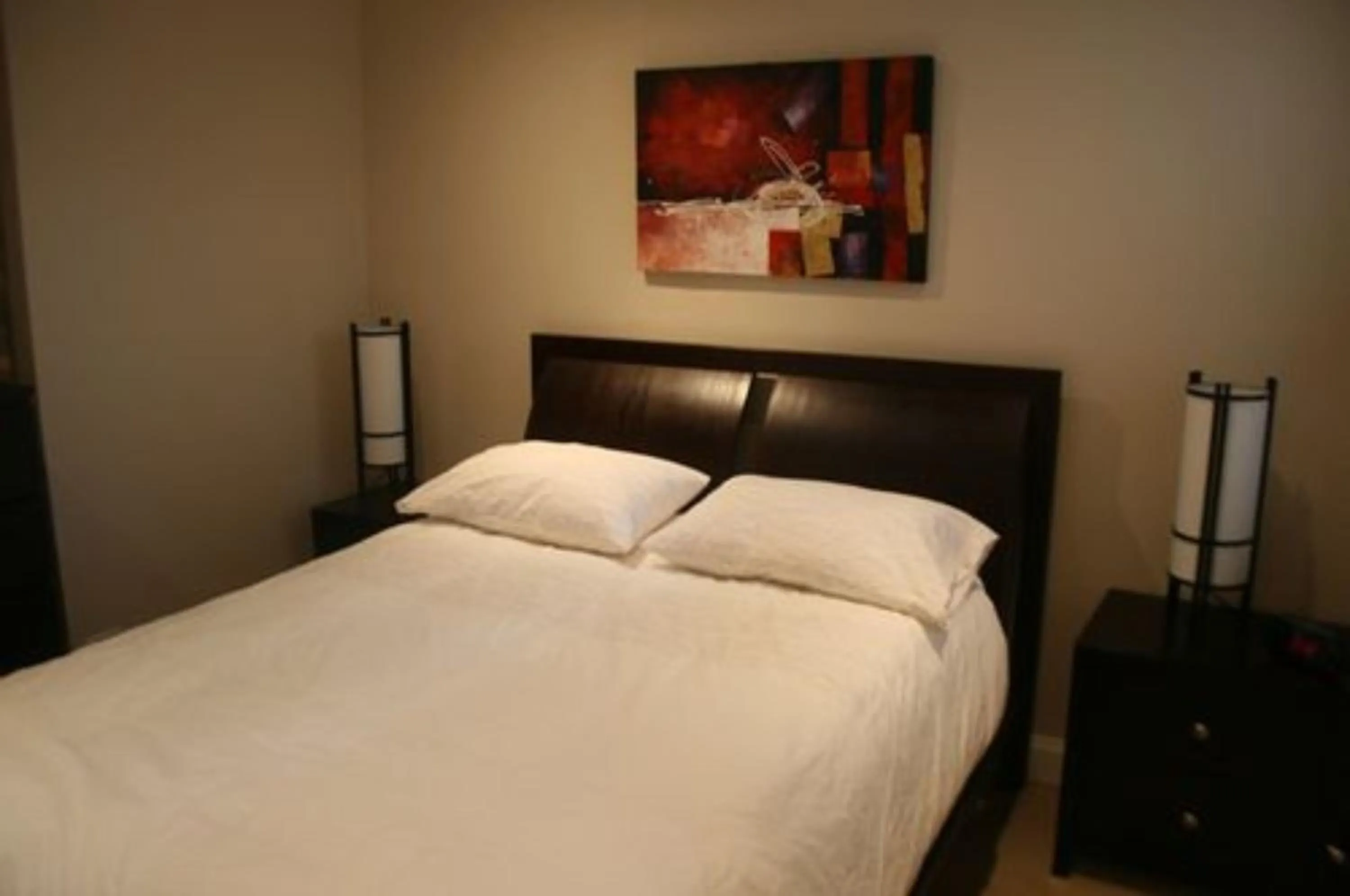 Other, Bed in Roscoe Village Guesthouse