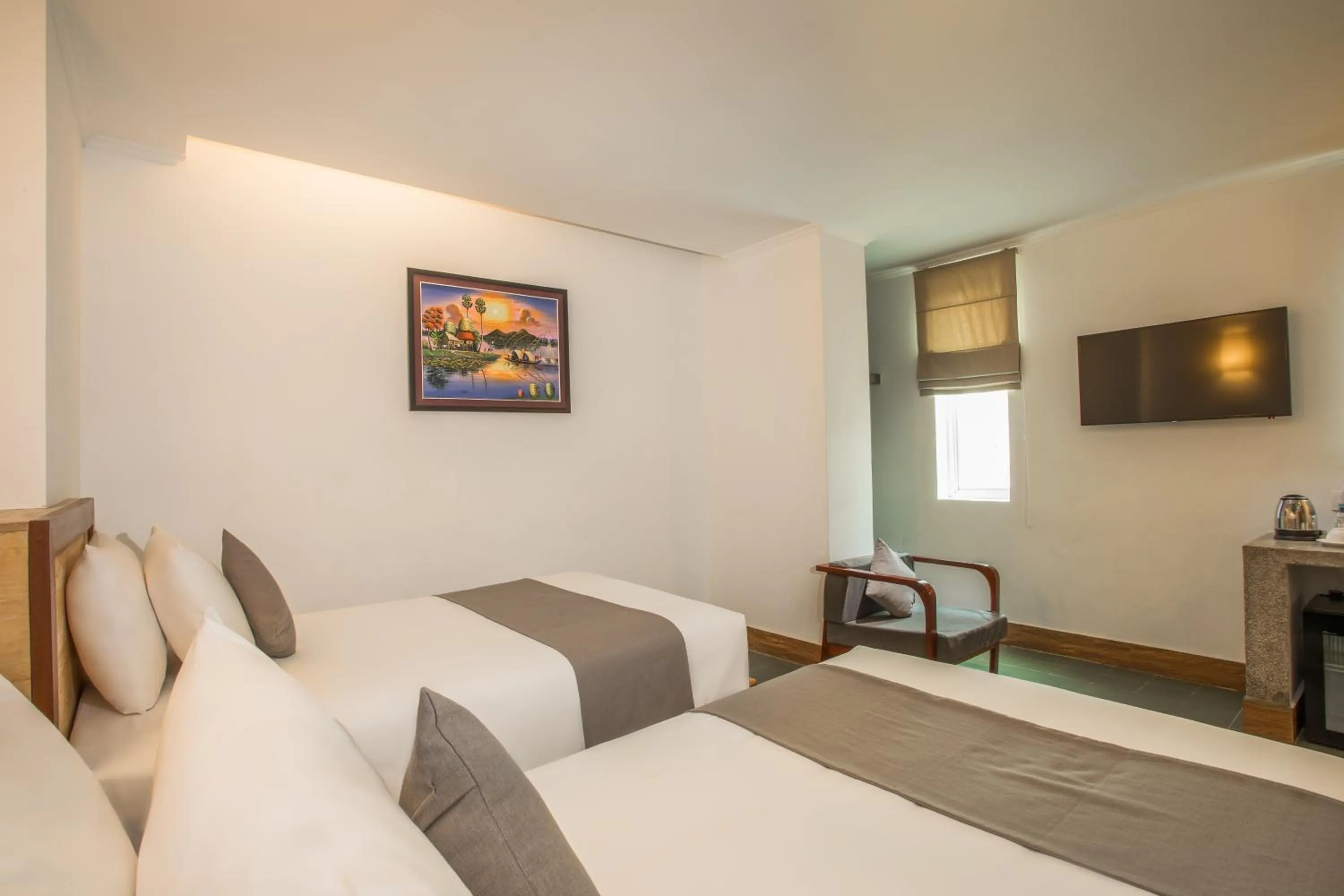 Bedroom, TV/Entertainment Center in V Hotel Phnom Penh