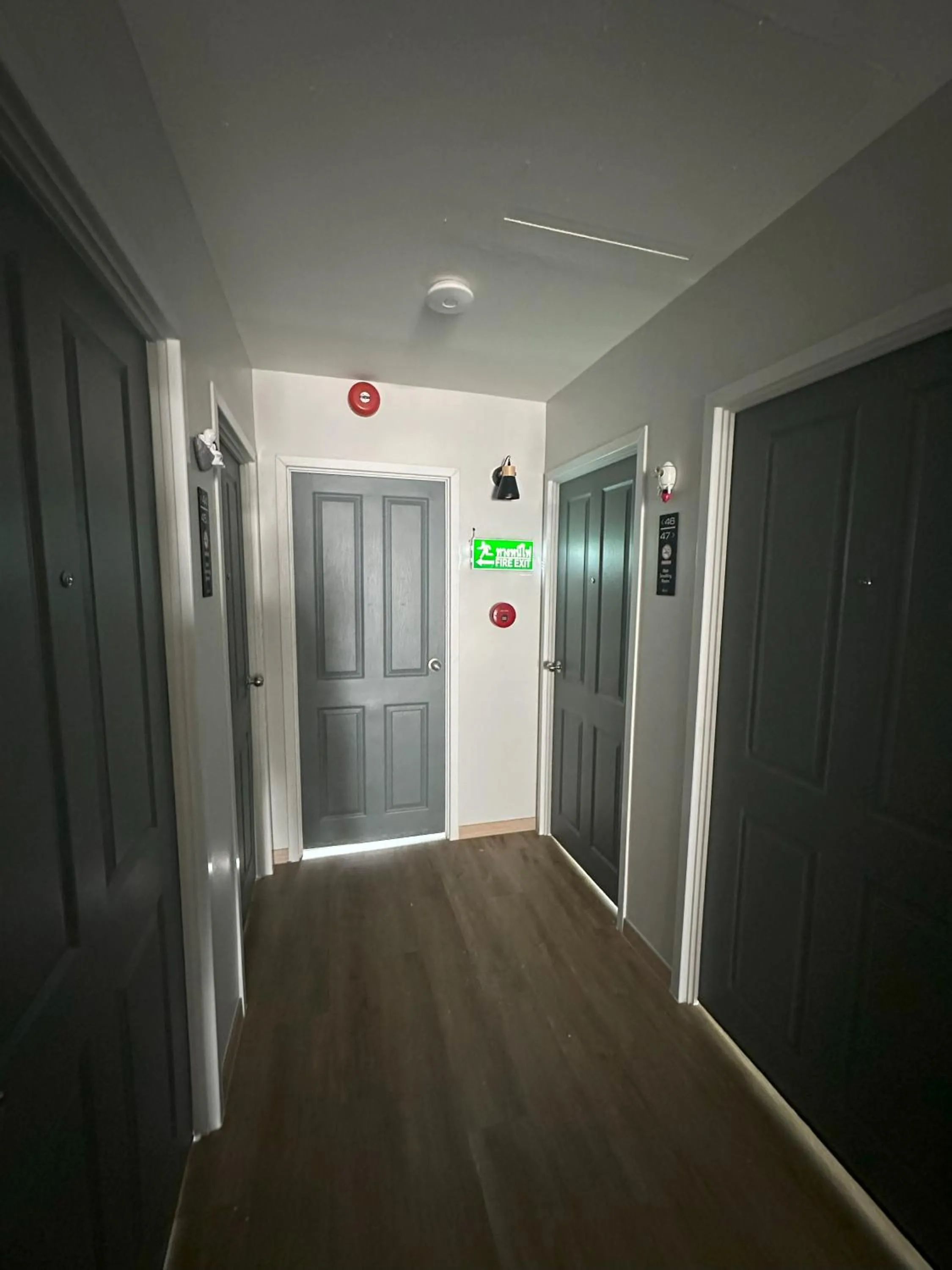 Property building in Bed-room at Suvarnabhumi Airport - Newly renovated