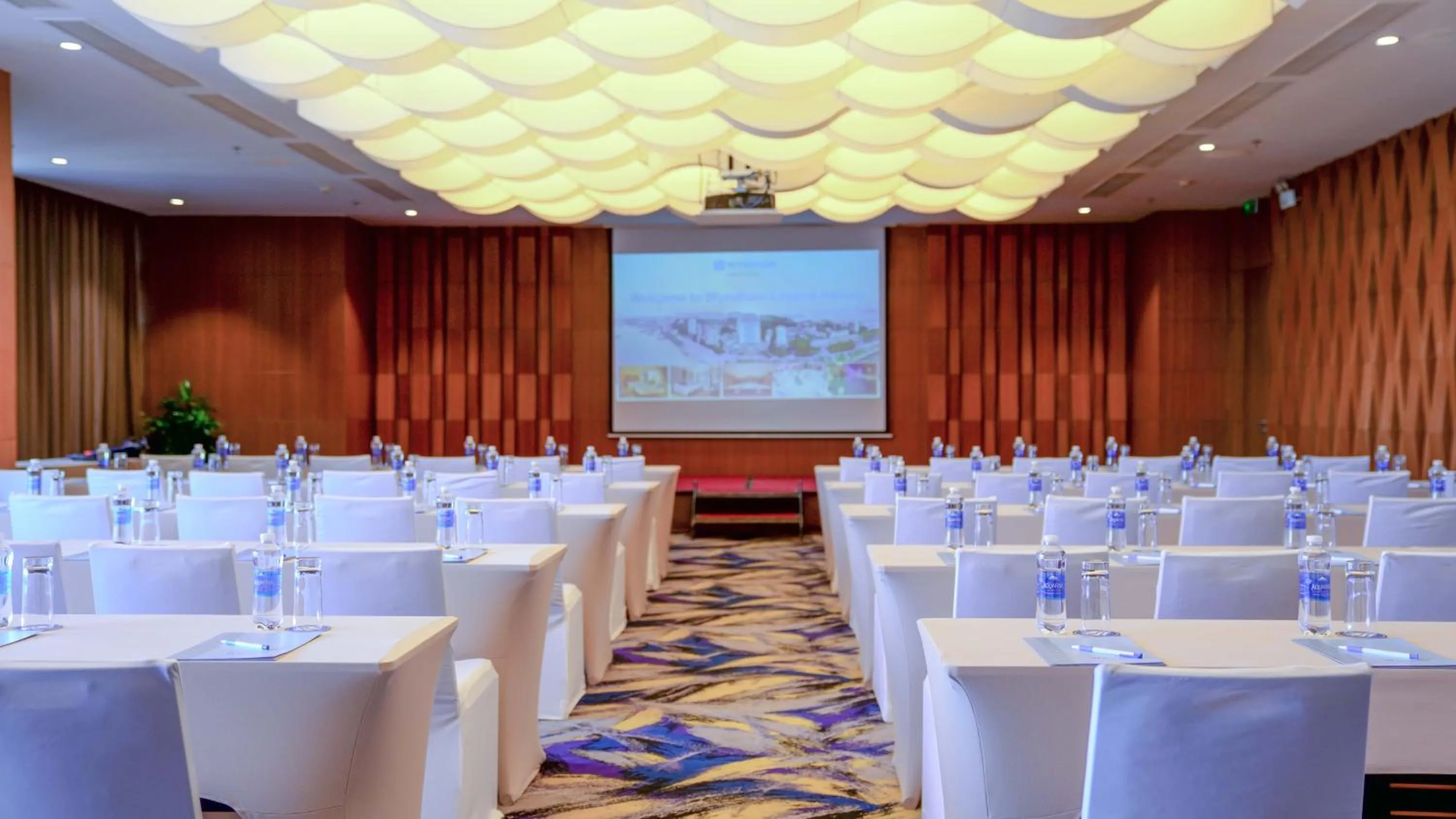 Wyndham Legend Halong