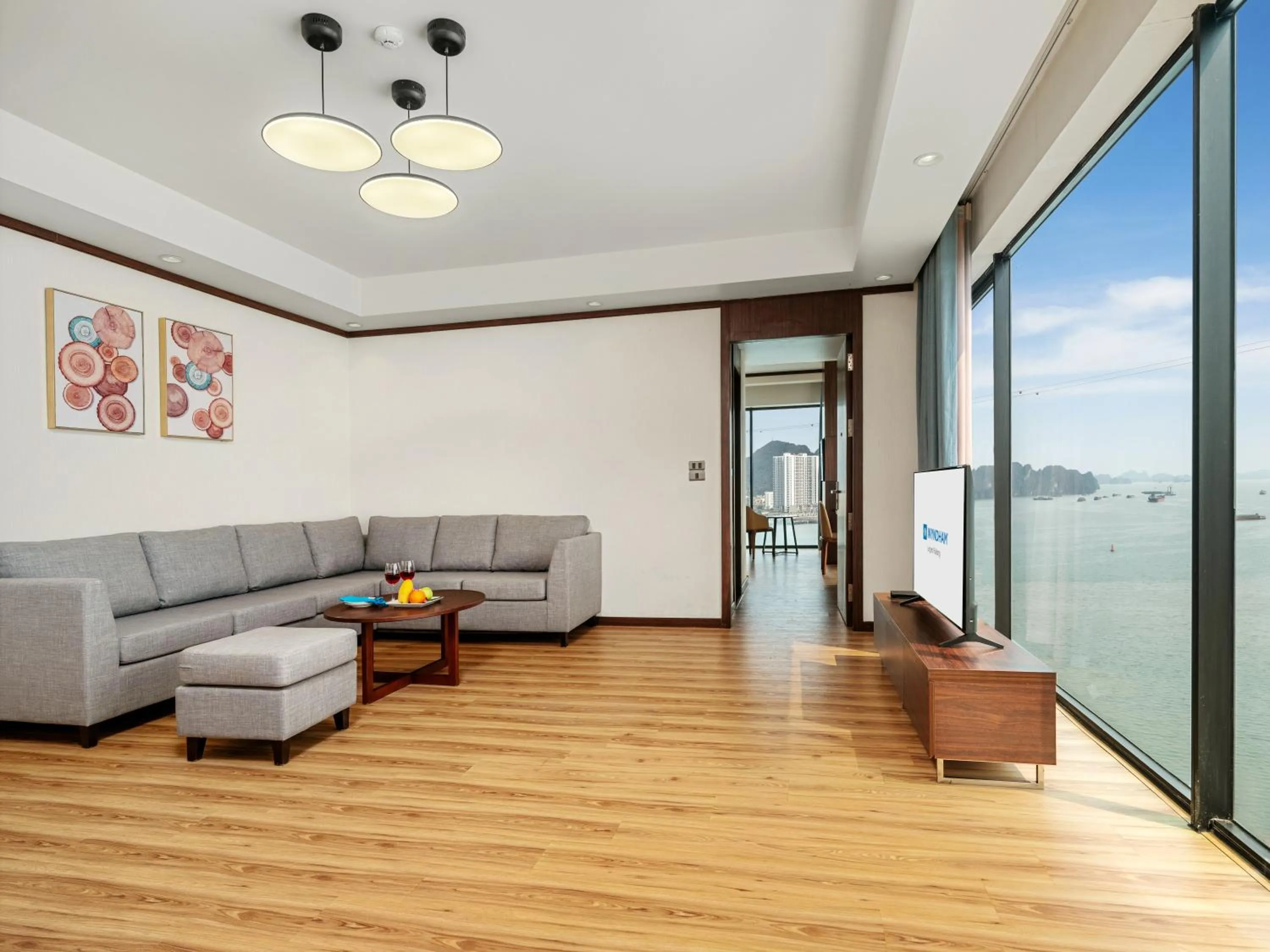 Wyndham Legend Halong