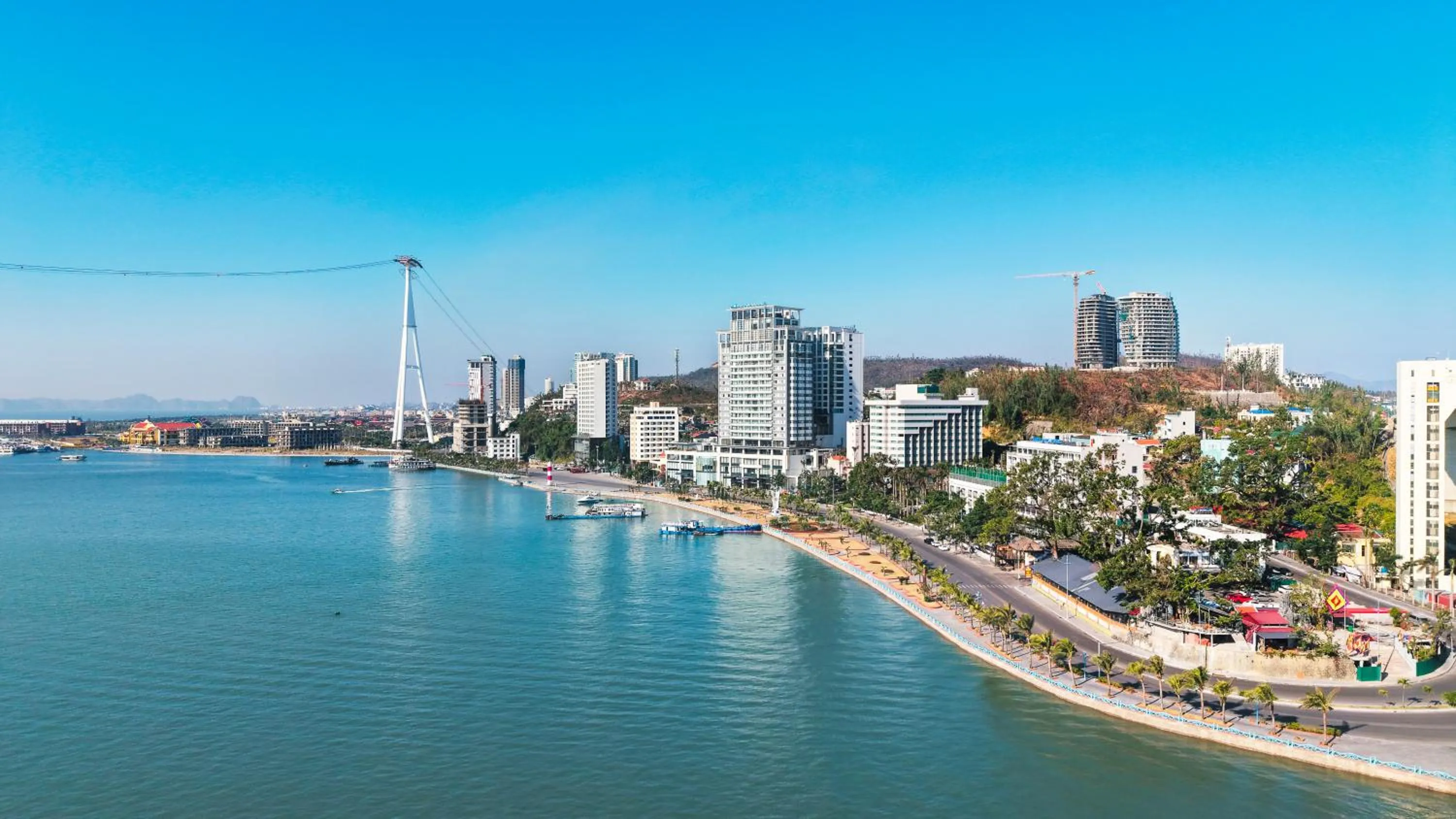 Wyndham Legend Halong