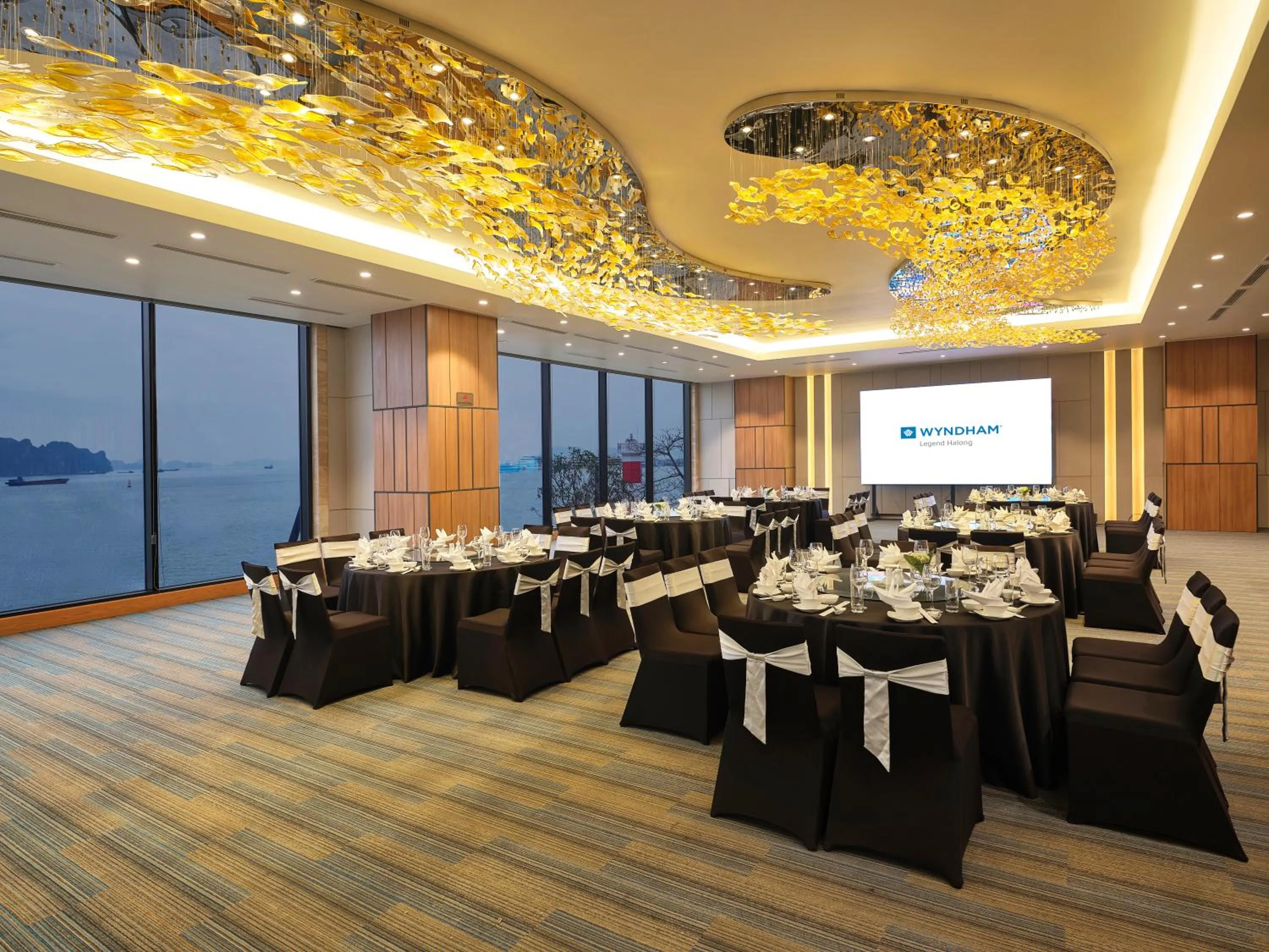 Wyndham Legend Halong